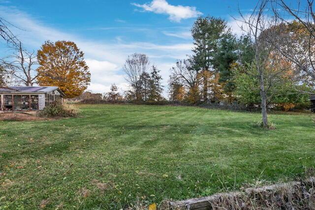 1010 County Line Road NE