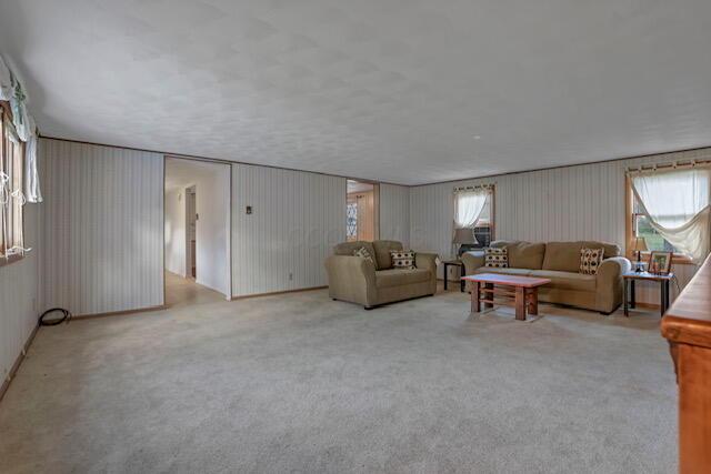 1010 County Line Road NE