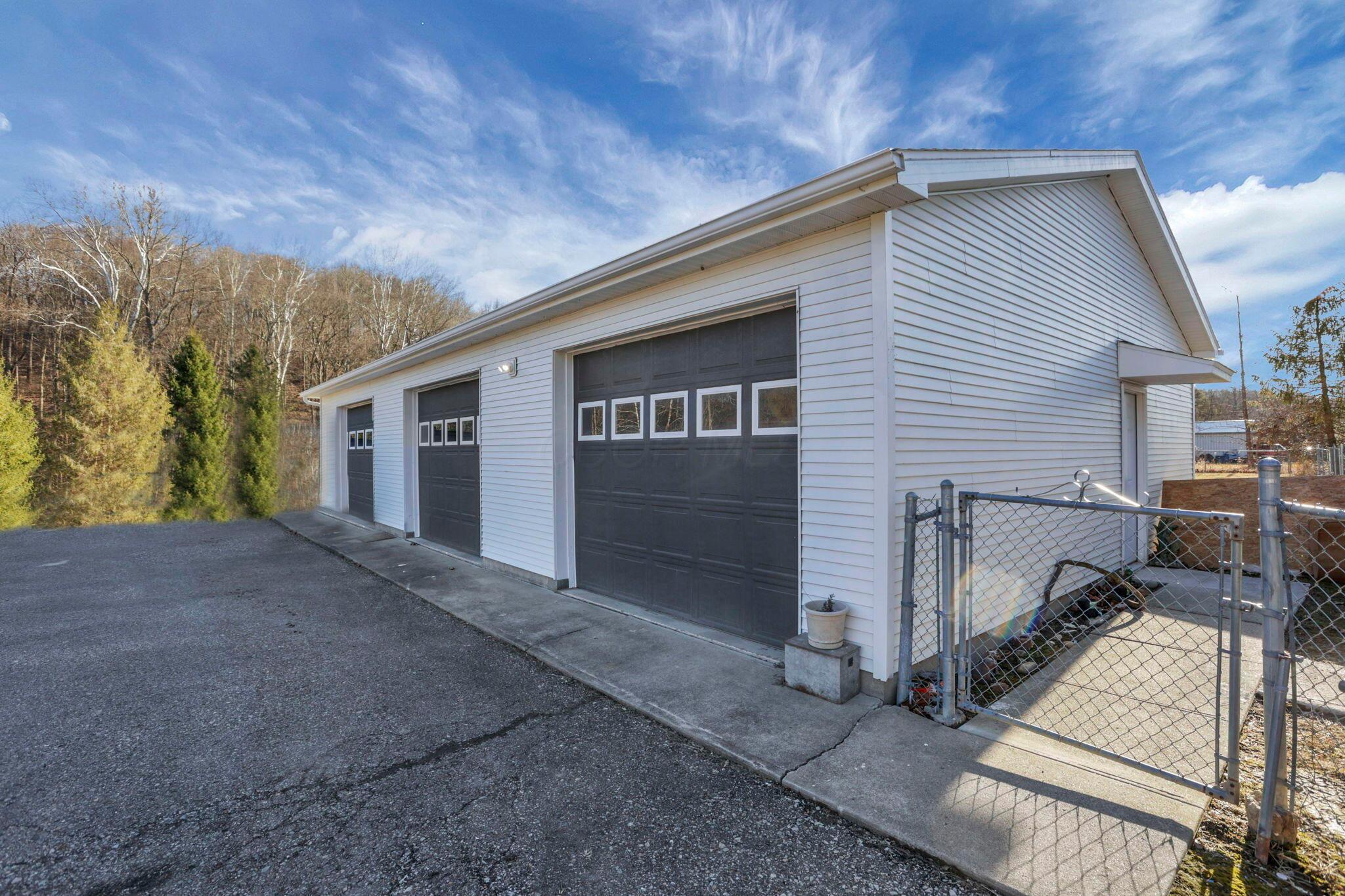 3750 Cannelville Road