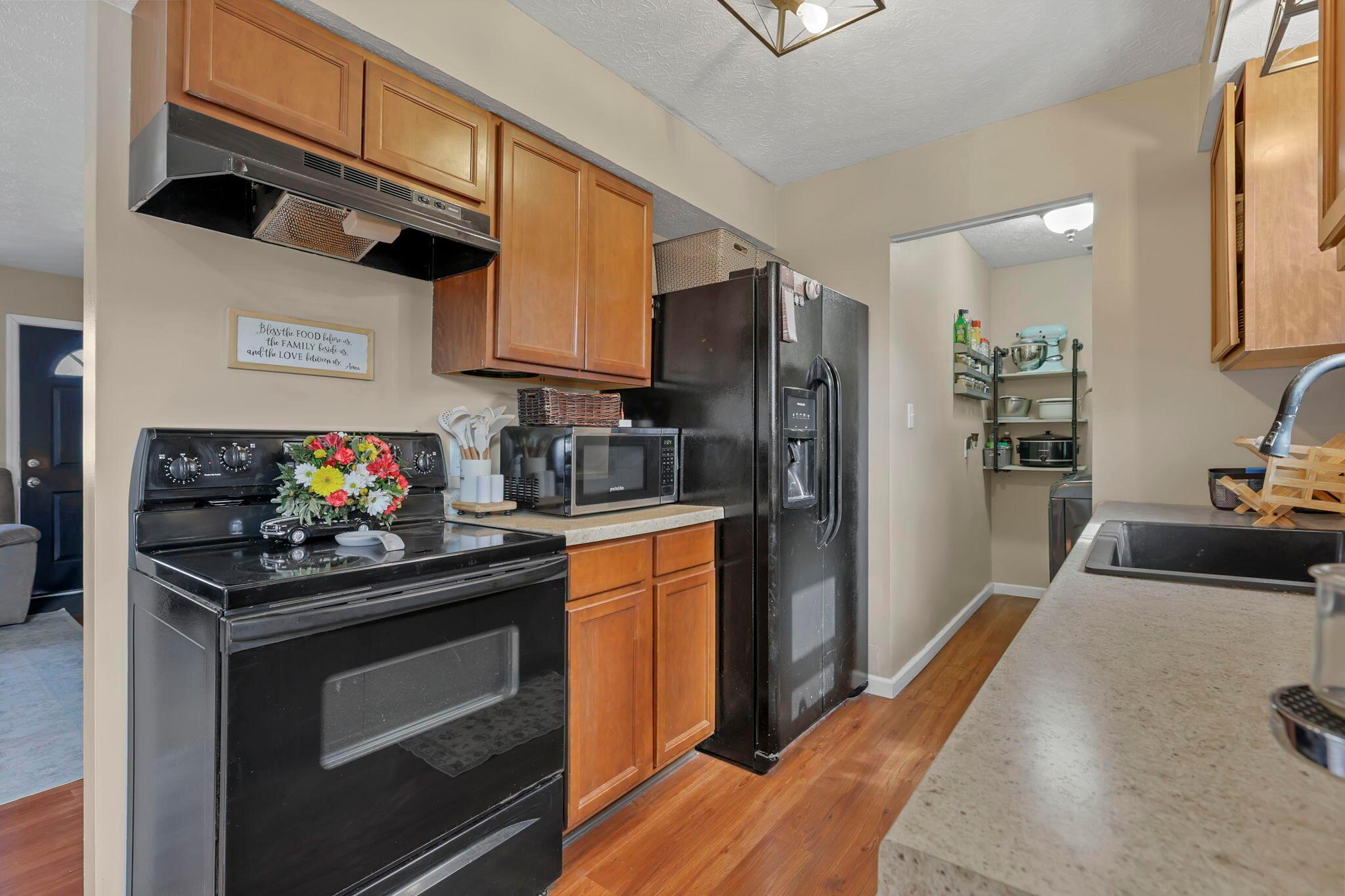 426 Ridgemere Way