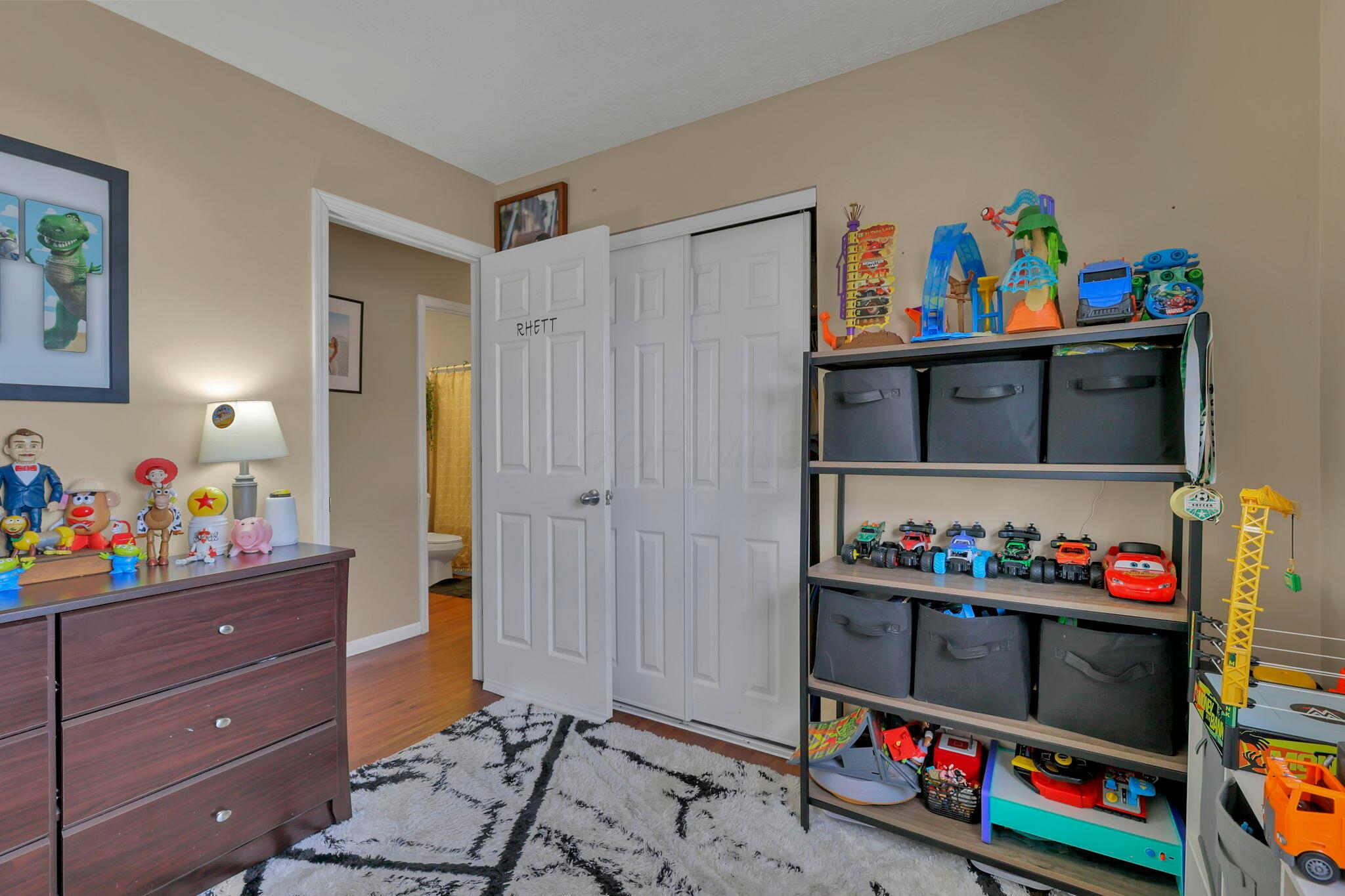 426 Ridgemere Way