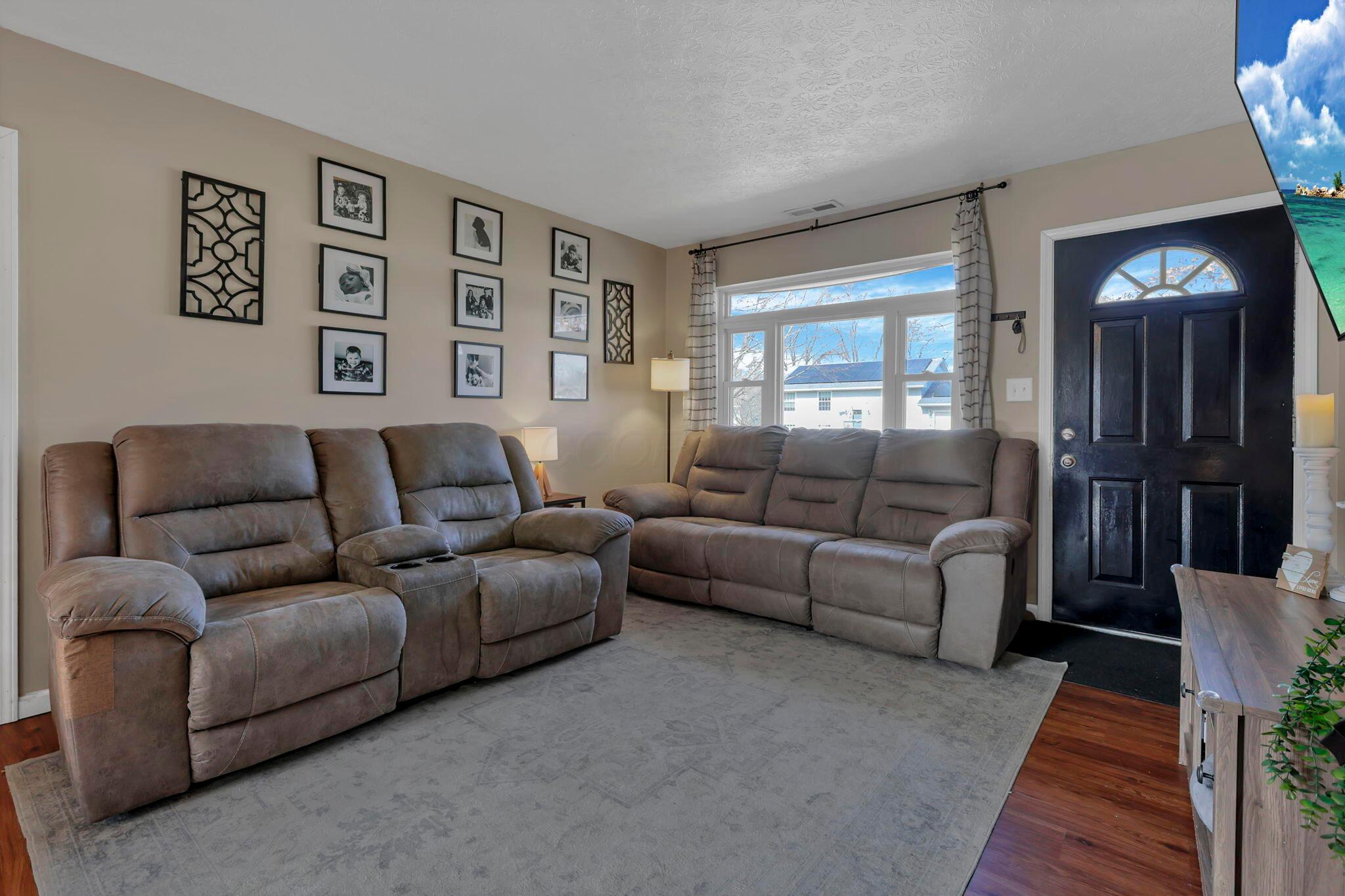 426 Ridgemere Way