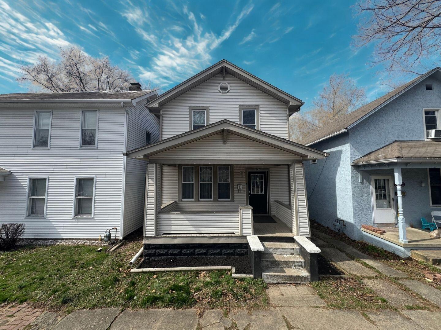 627 N Columbus Street