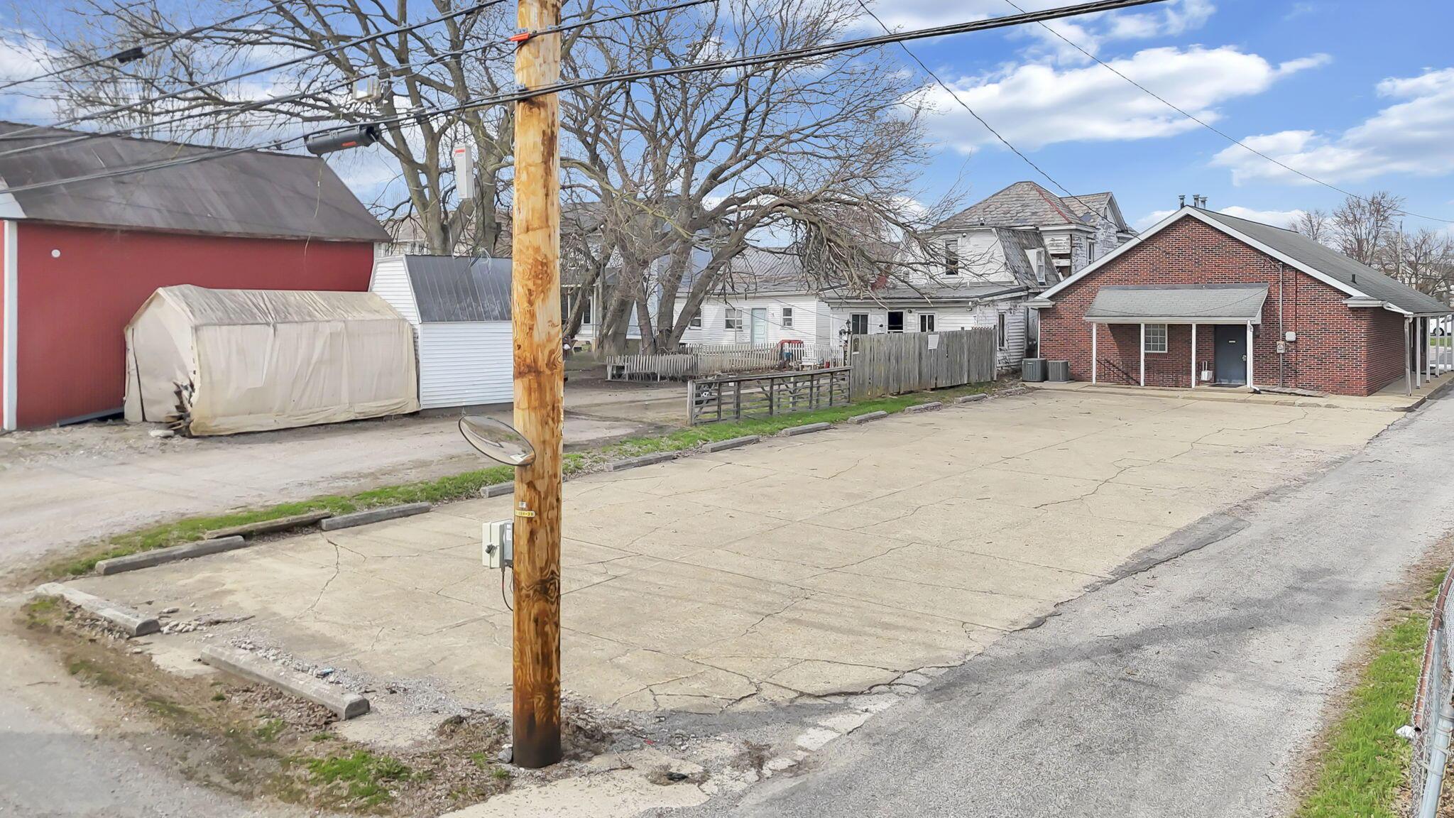 830 E Main Street