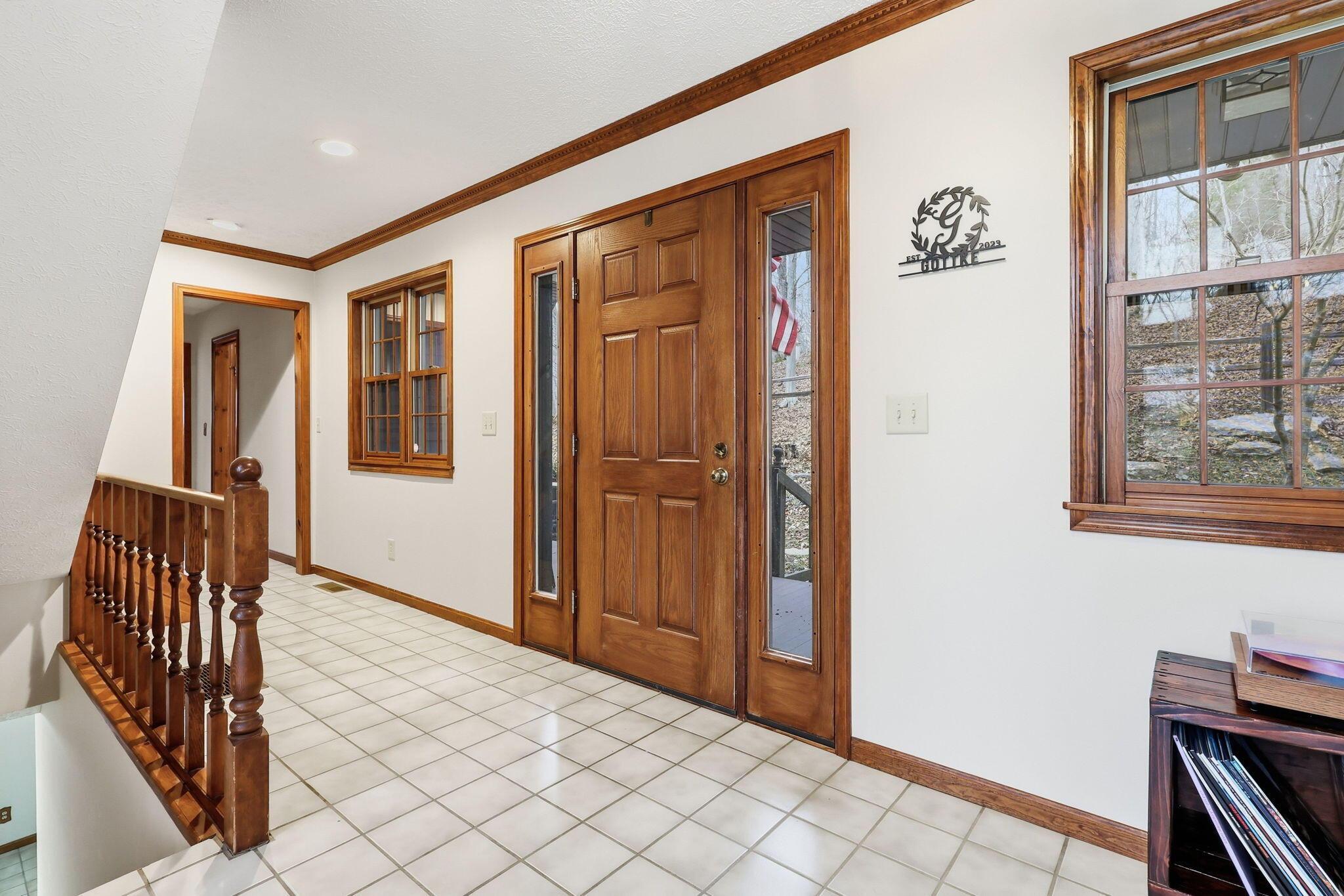 1640 Cardinal Hill Lane