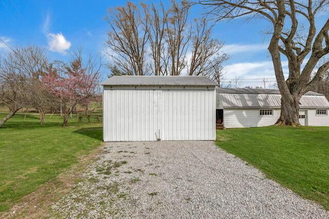 5079 Cincinnati Zanesville Road NE