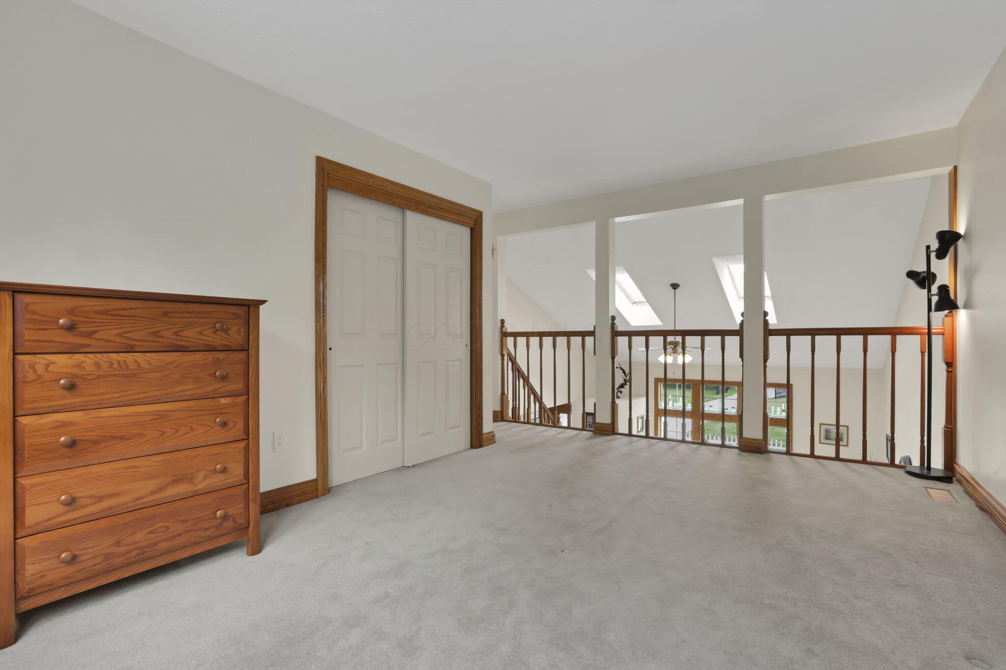 1368 Coonpath Road NW