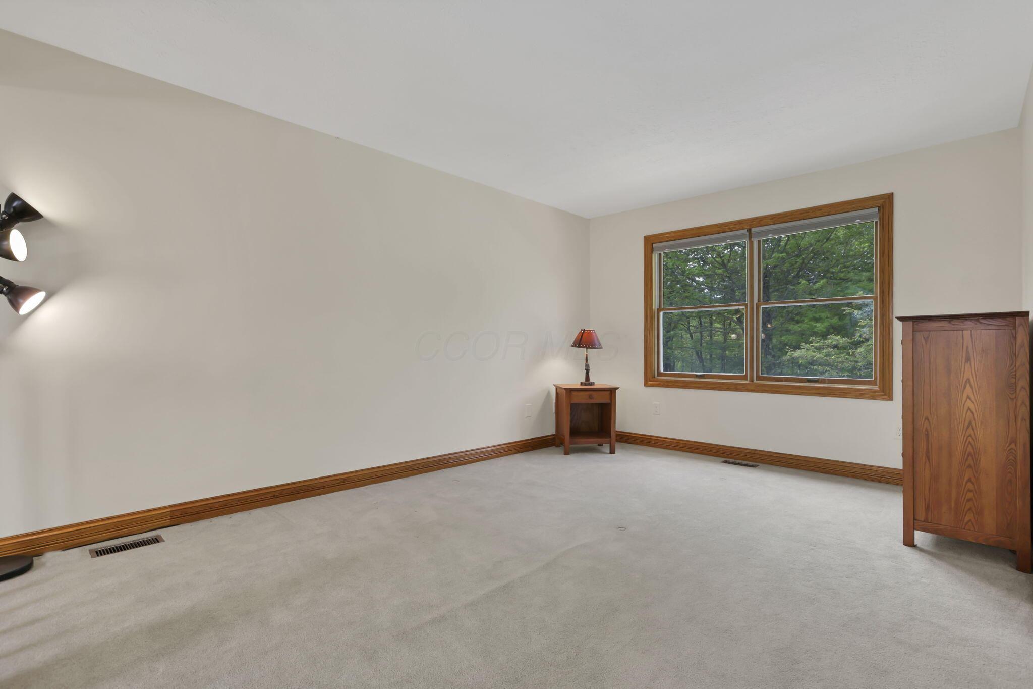 1368 Coonpath Road NW