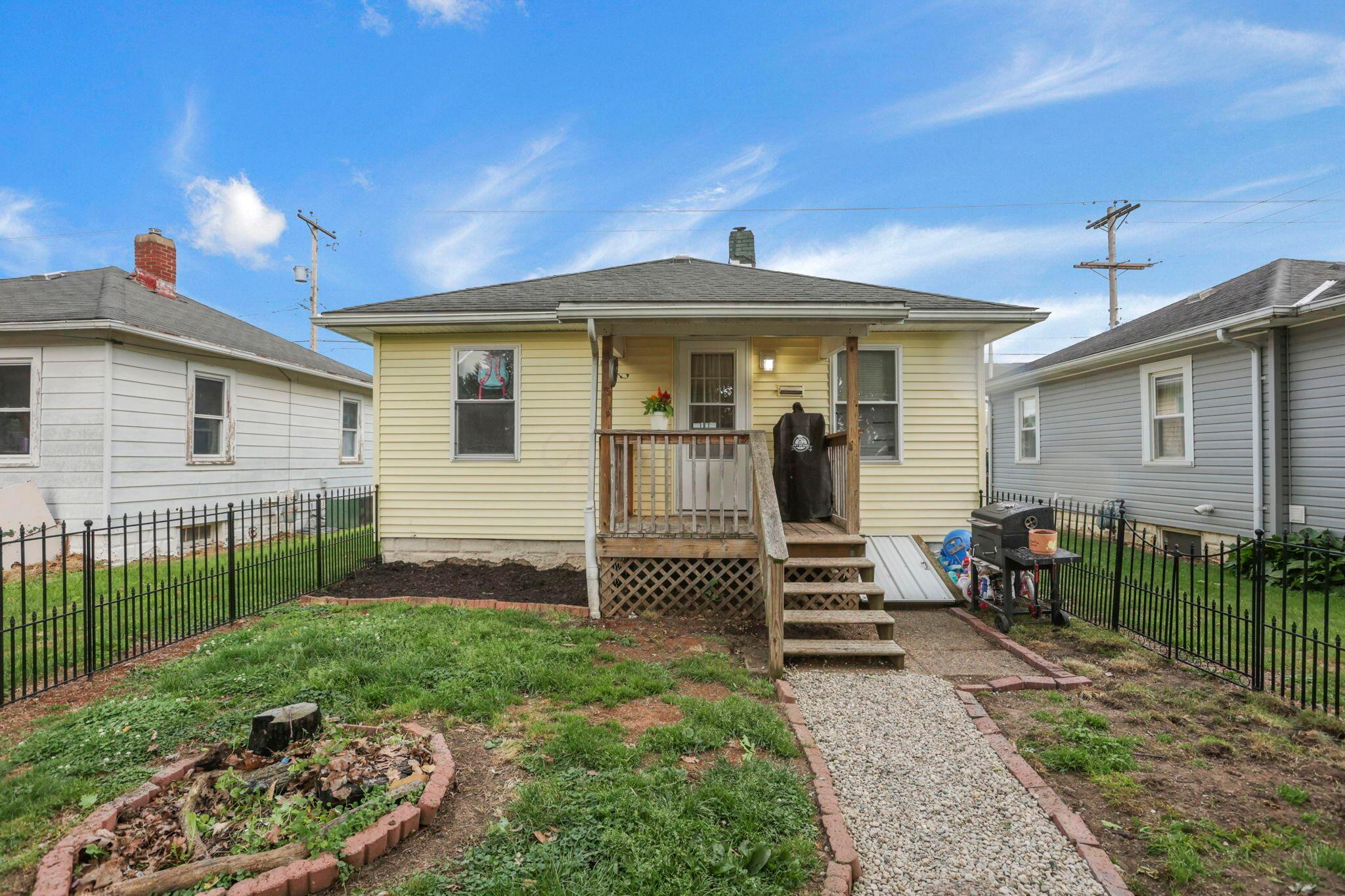 95 S Pembroke Avenue