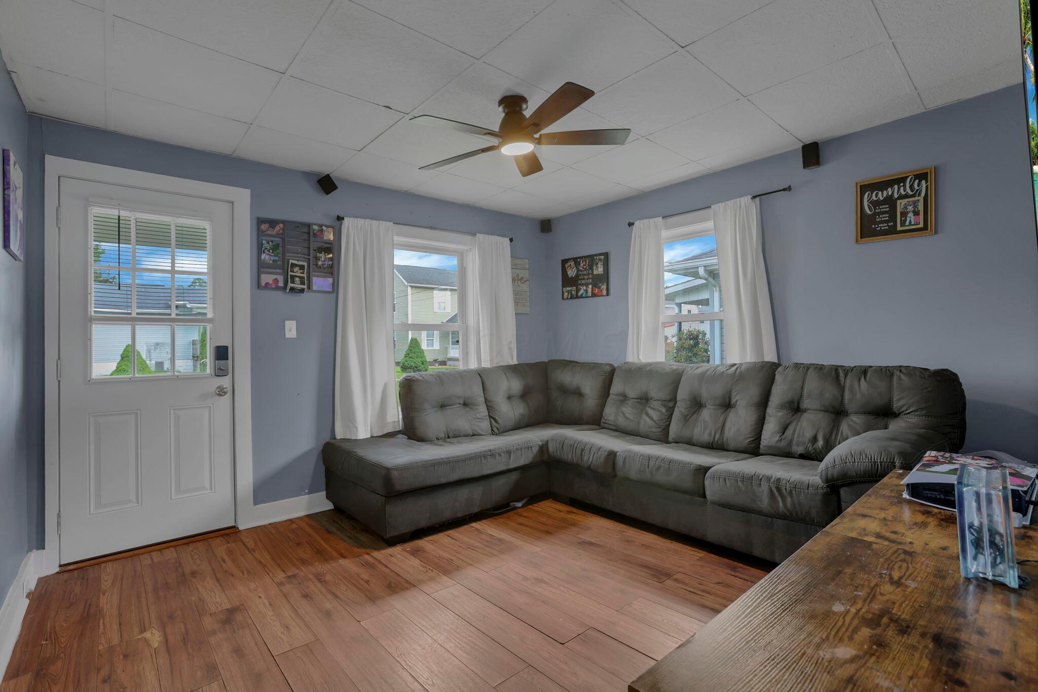 95 S Pembroke Avenue