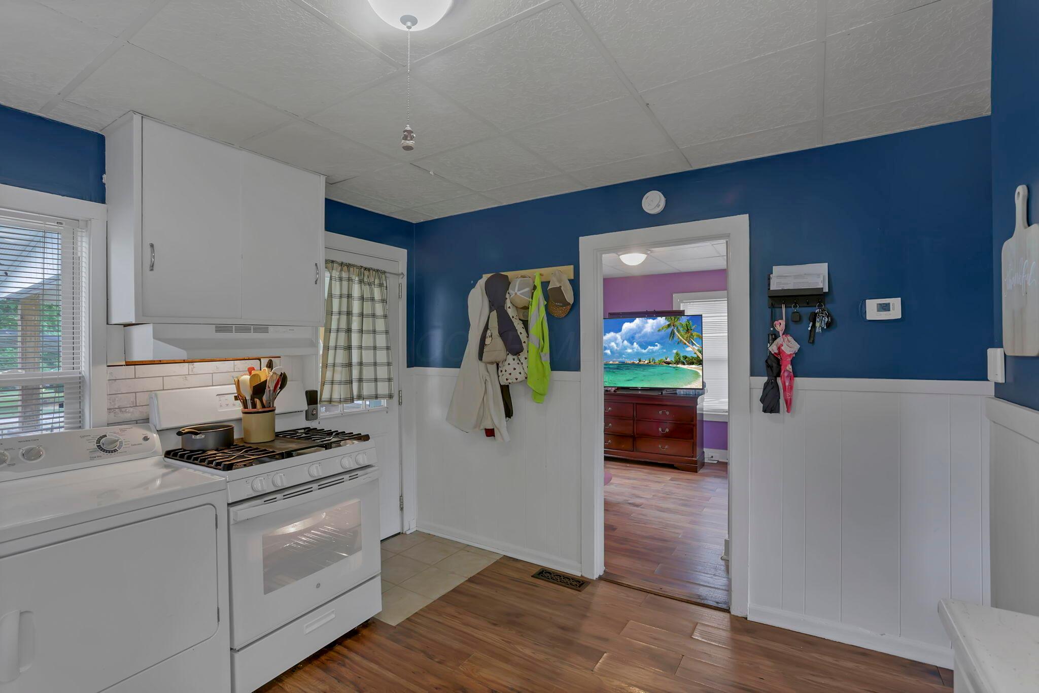 95 S Pembroke Avenue