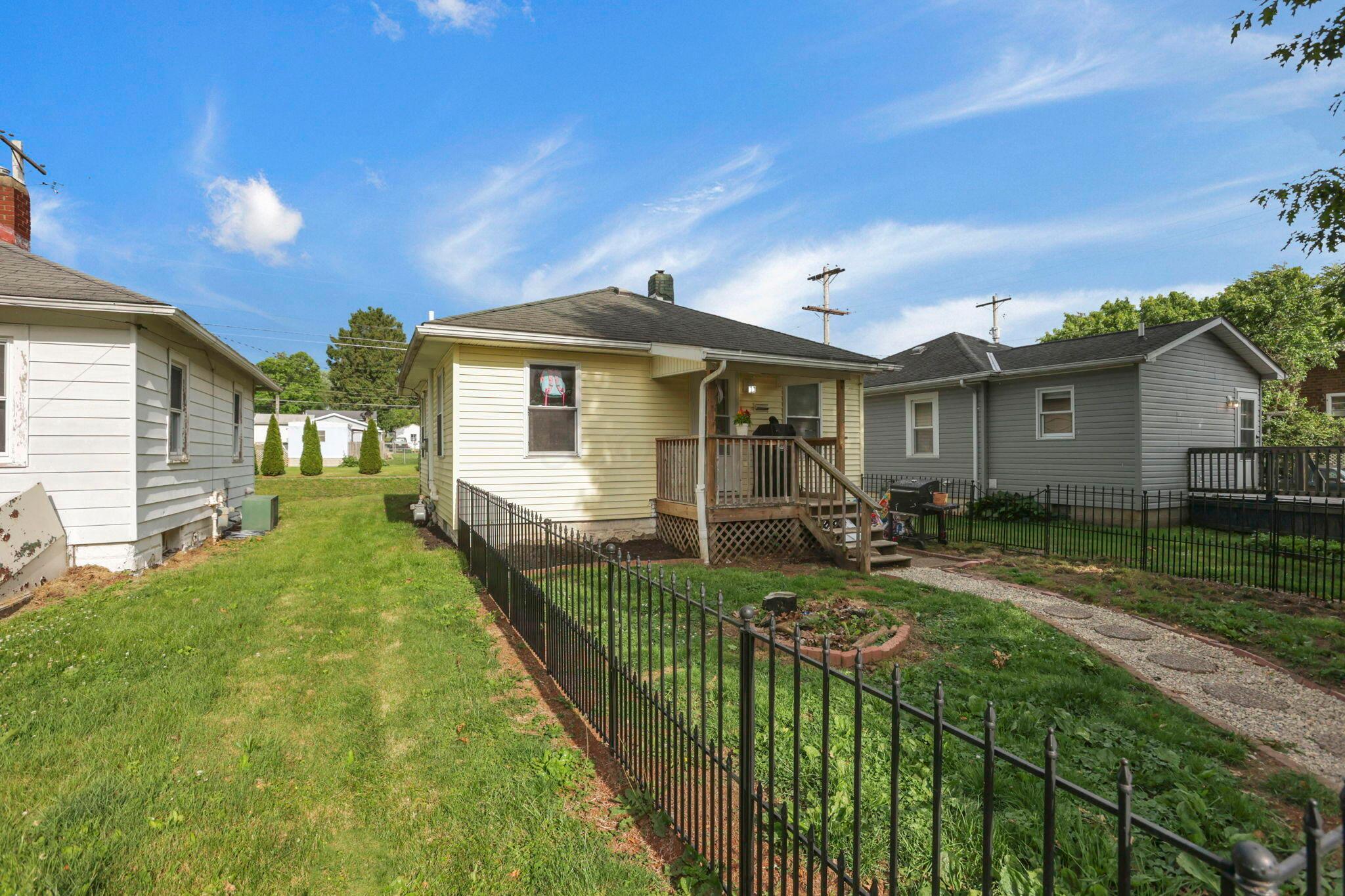 95 S Pembroke Avenue
