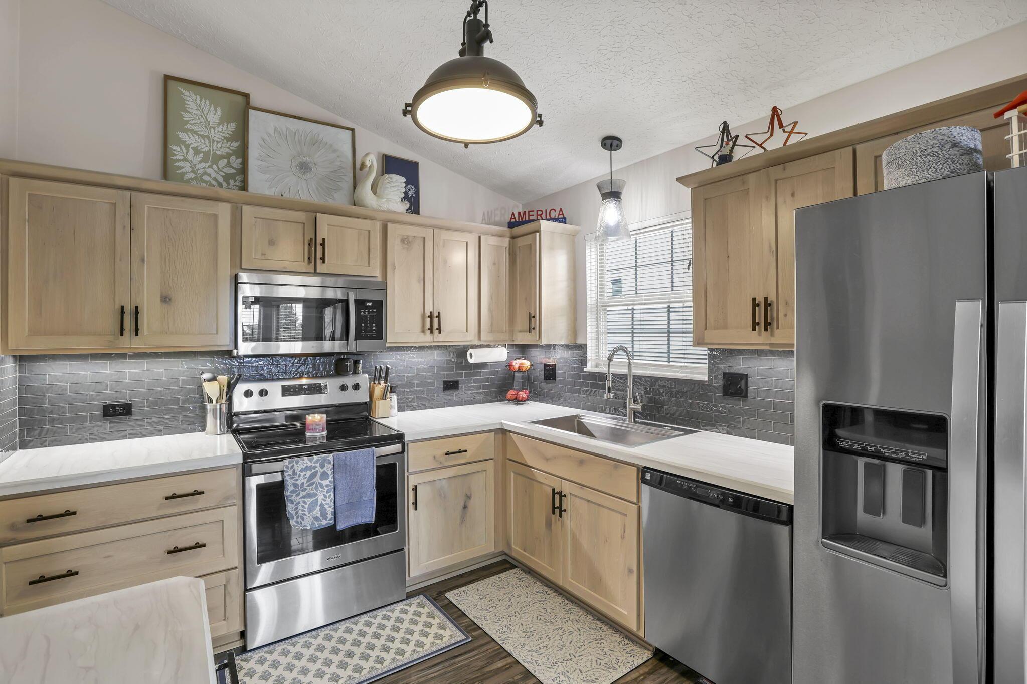 1688 Tecumseh Drive