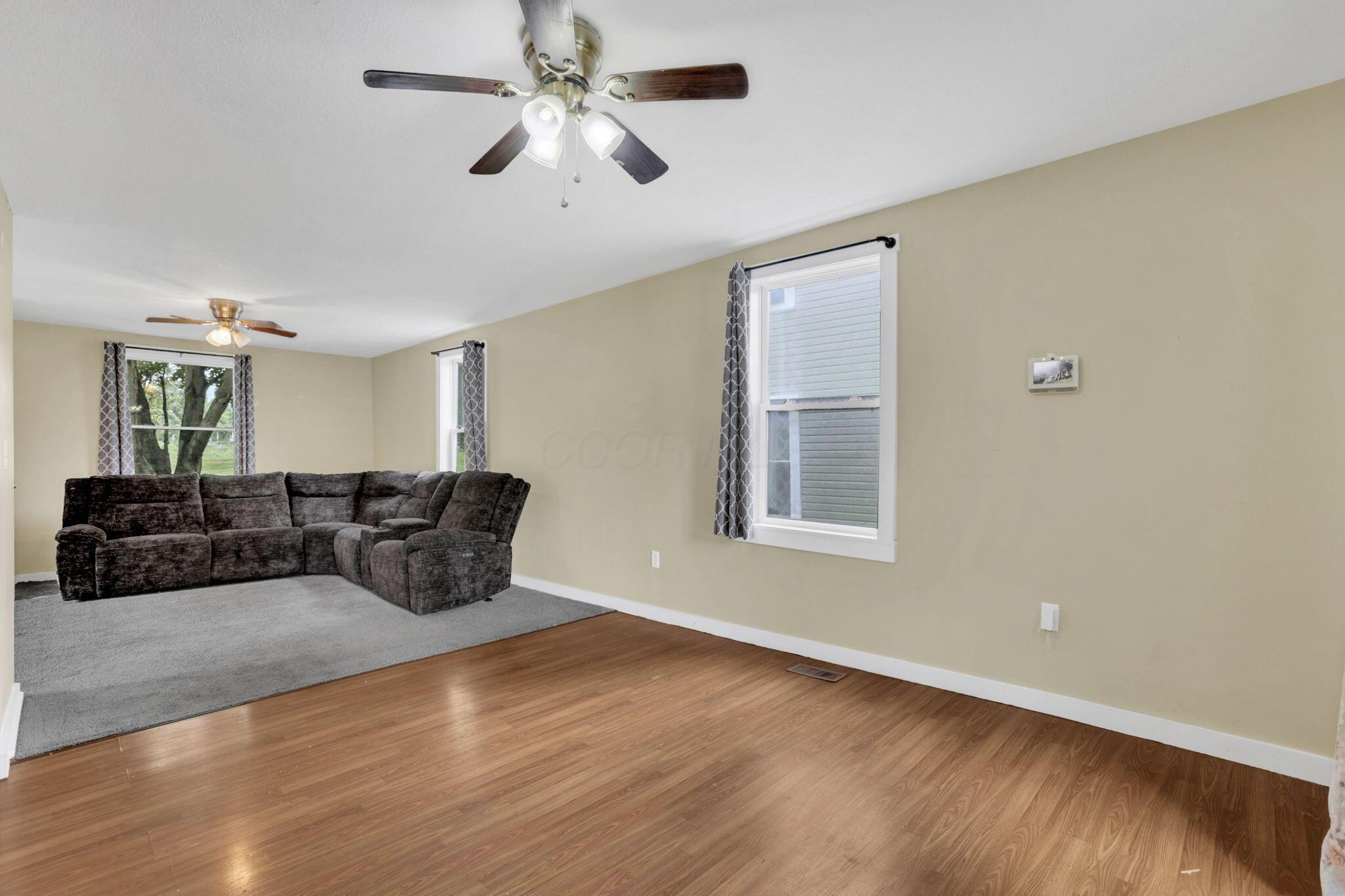 643 E Walnut Street