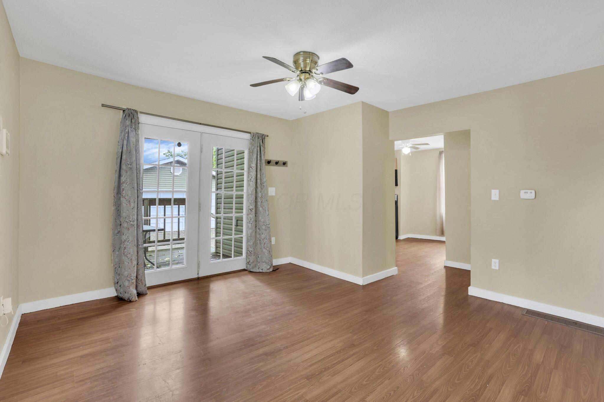 643 E Walnut Street