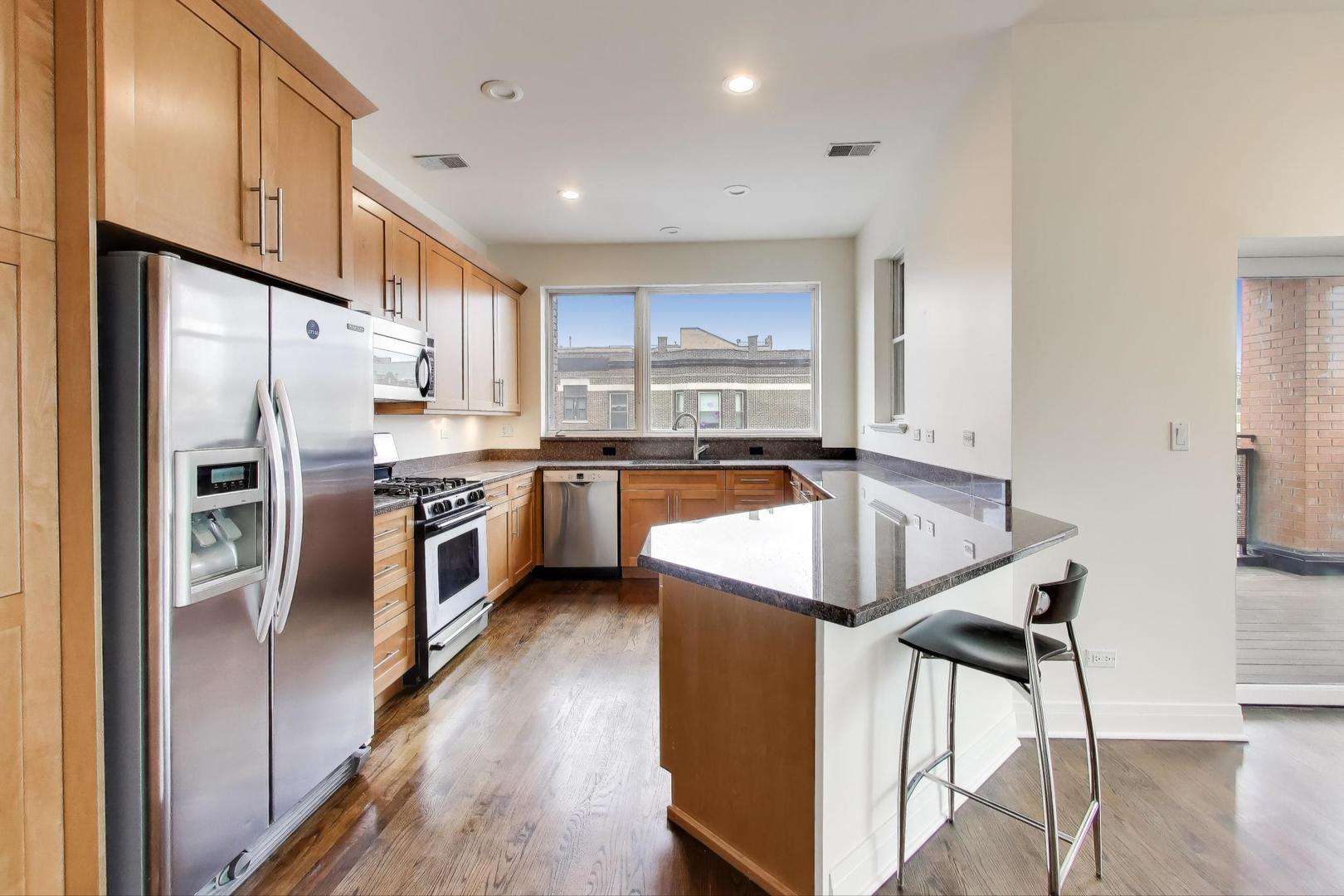 3601 N Southport Avenue Unit: 3A