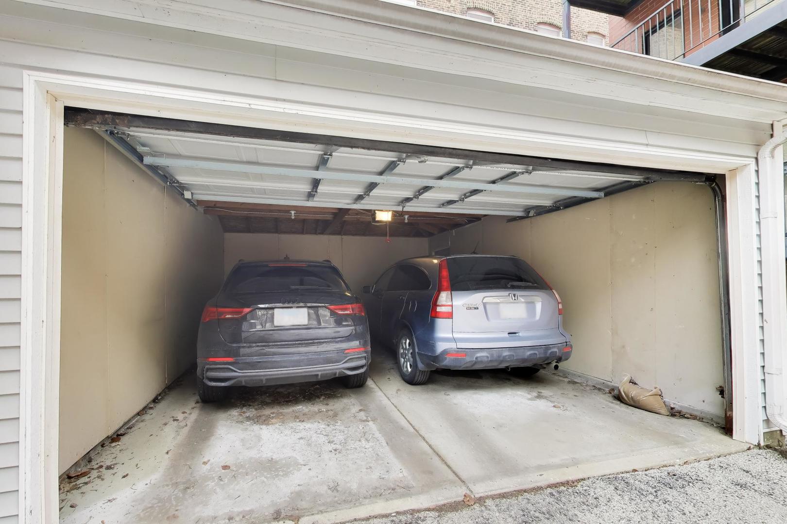 5526 N Winthrop Avenue Unit: 2N