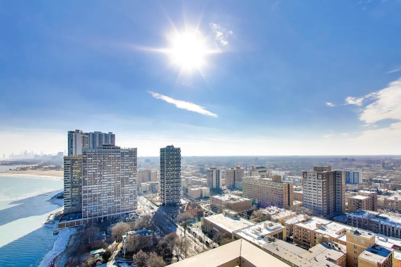 6301 N sheridan Road Unit: 8V