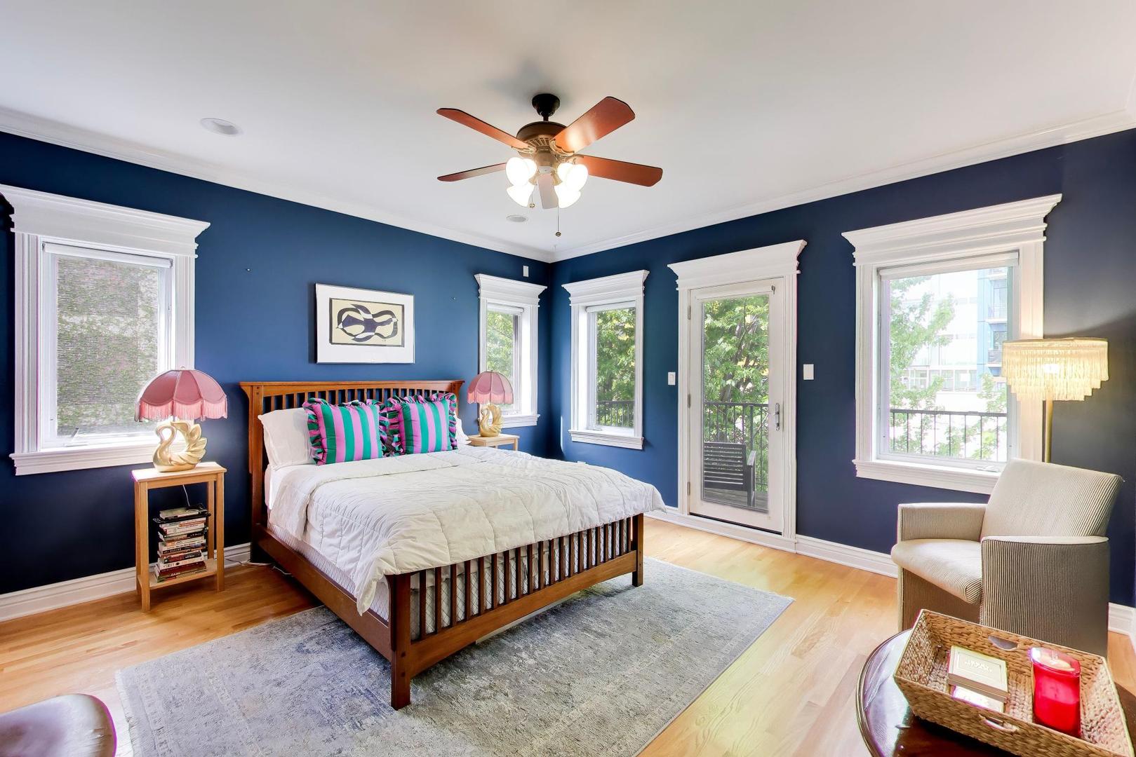 5526 N Winthrop Avenue Unit: 4S