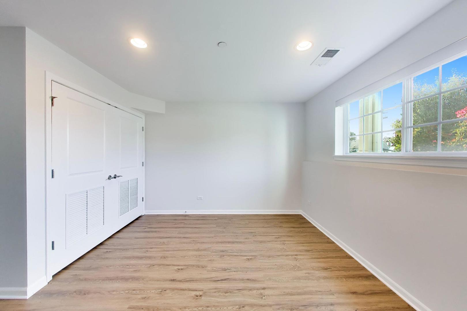 1206 Elm Street