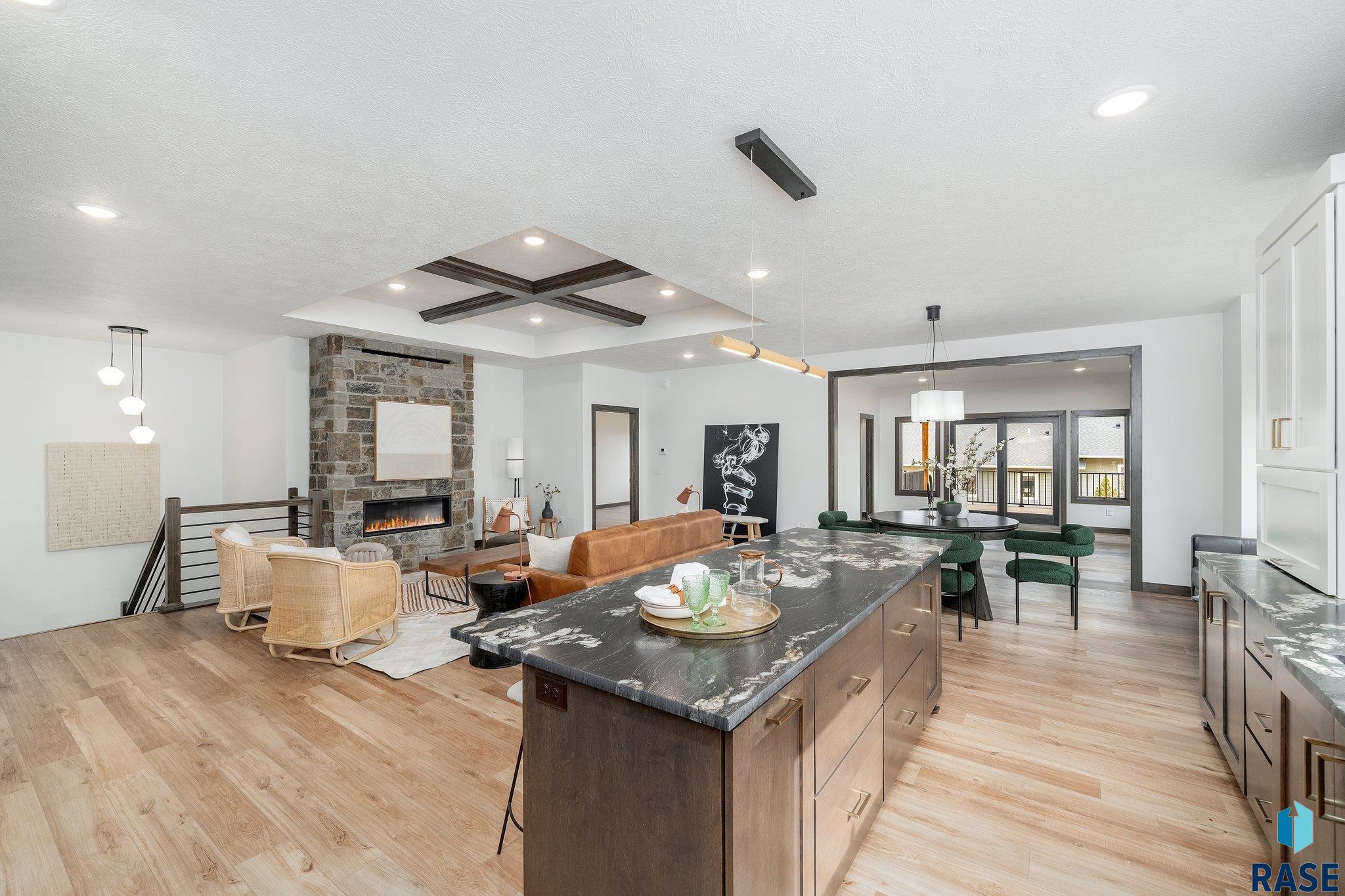 104 N Piper Dr