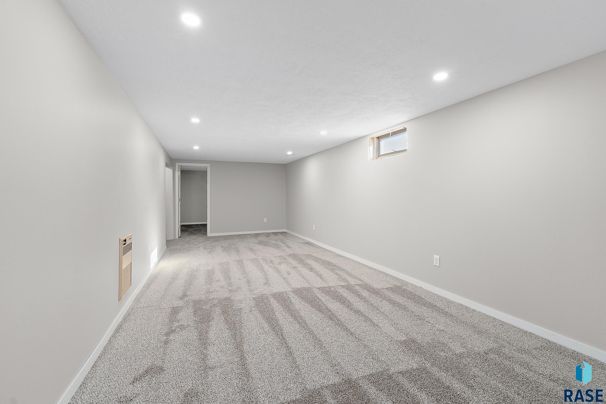 411 W 5th Ave