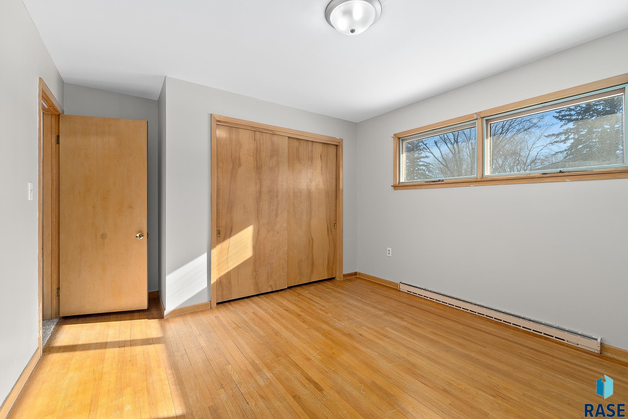 411 W 5th Ave