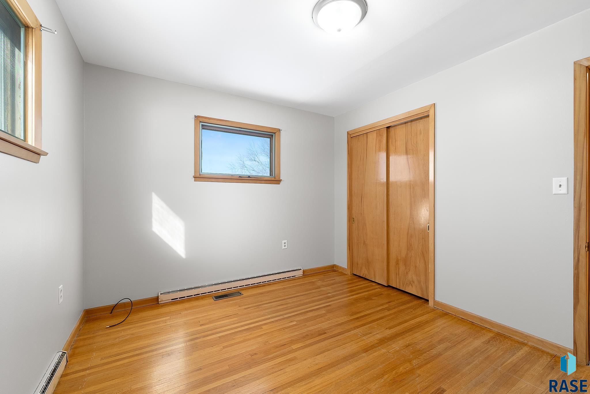 411 W 5th Ave