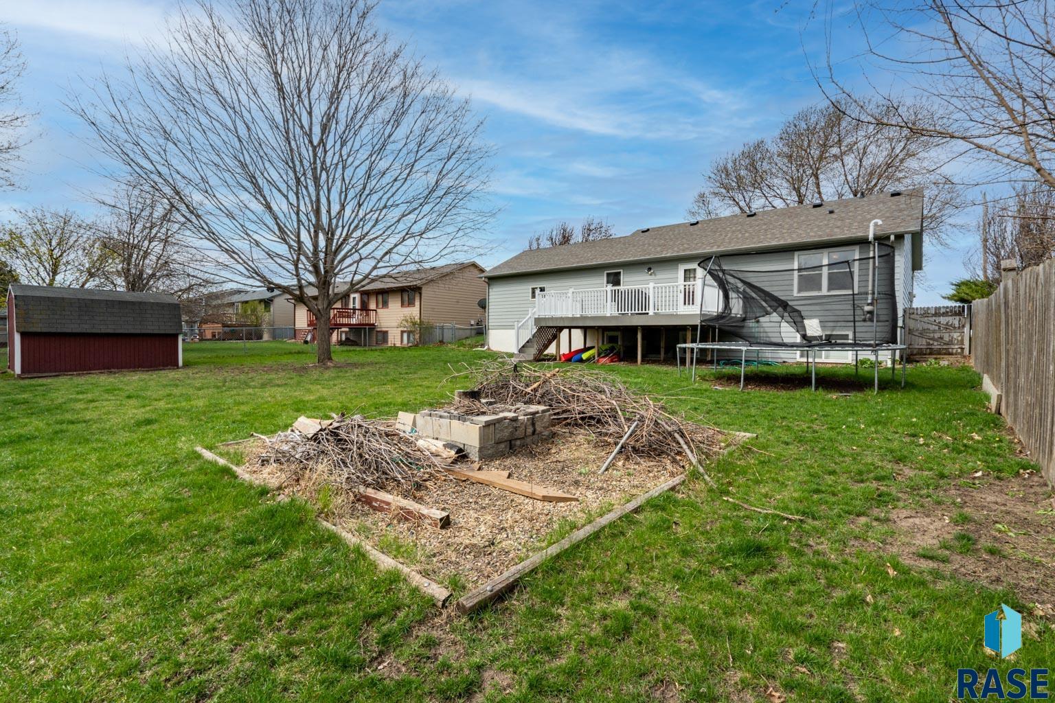 3920 S Sertoma Ave