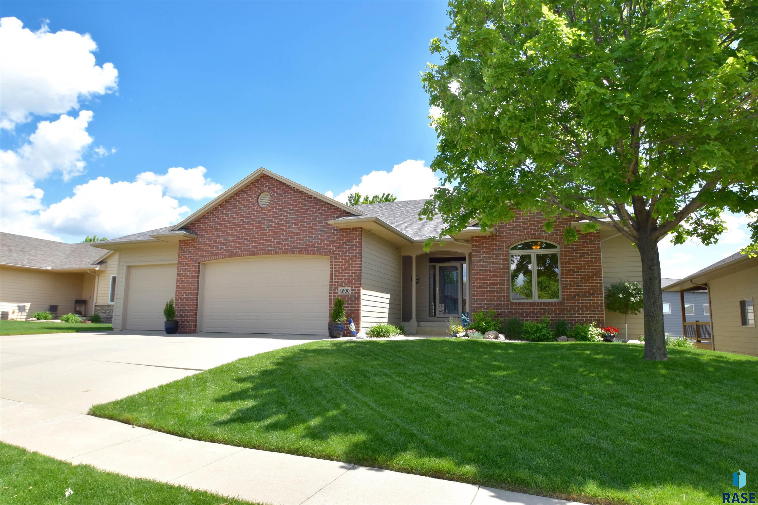 4600 S Graystone Ave