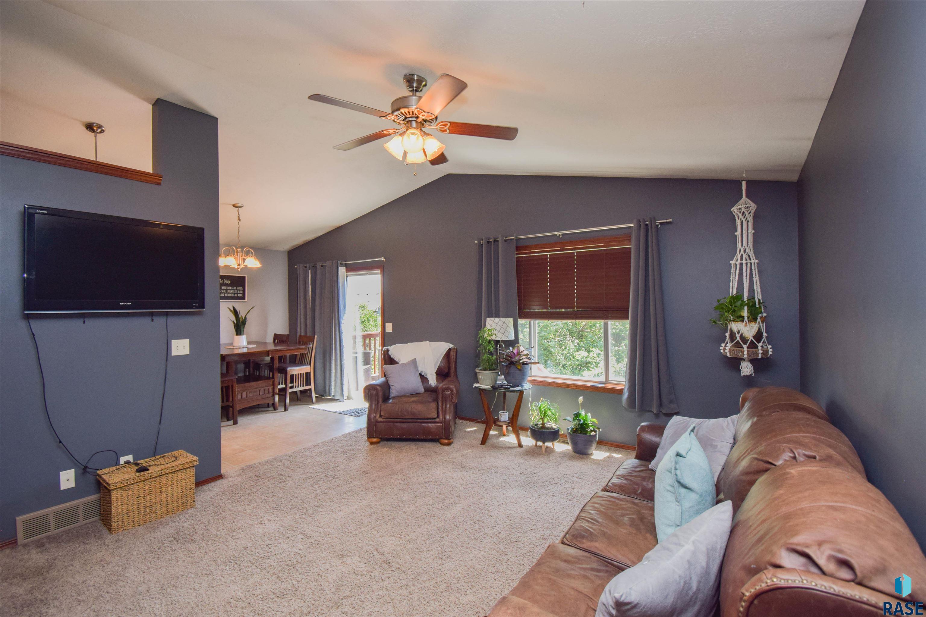 8801 W Nikita Dr