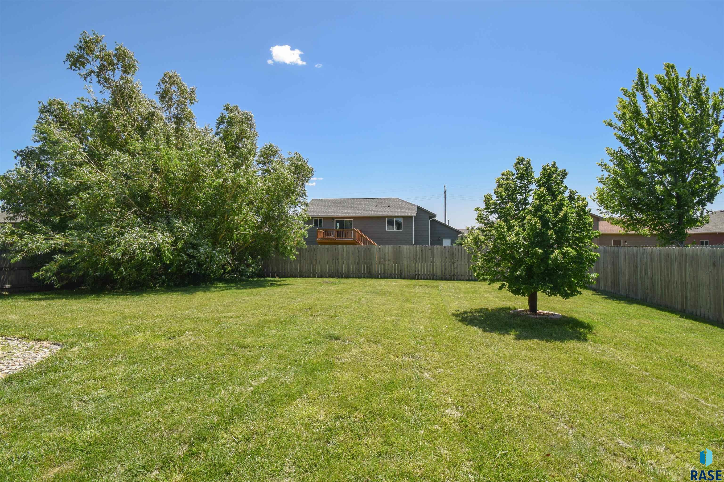 8801 W Nikita Dr