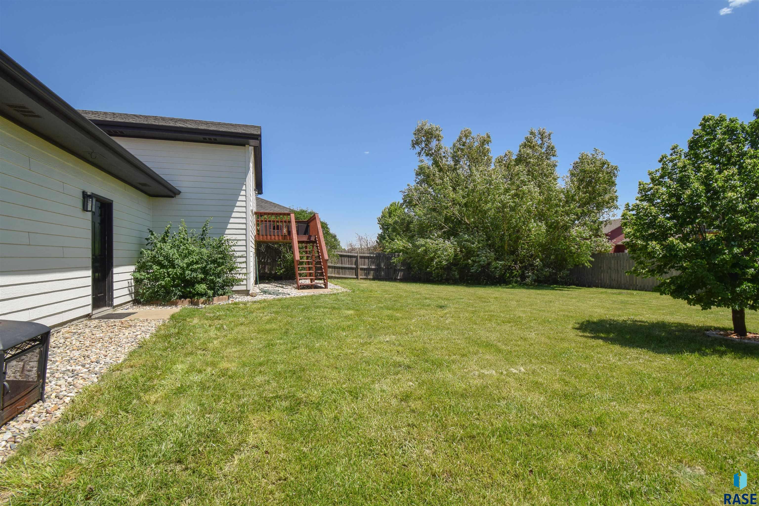 8801 W Nikita Dr