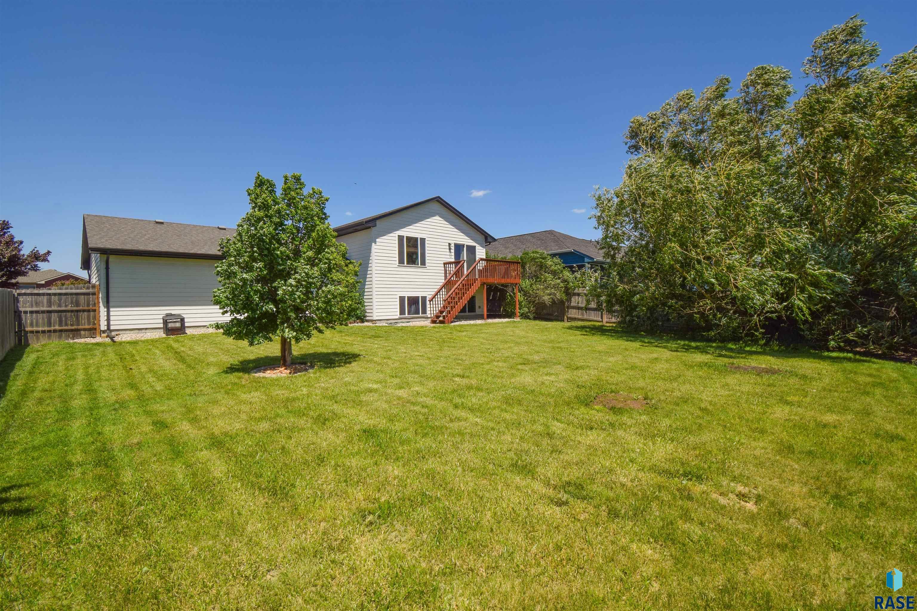 8801 W Nikita Dr