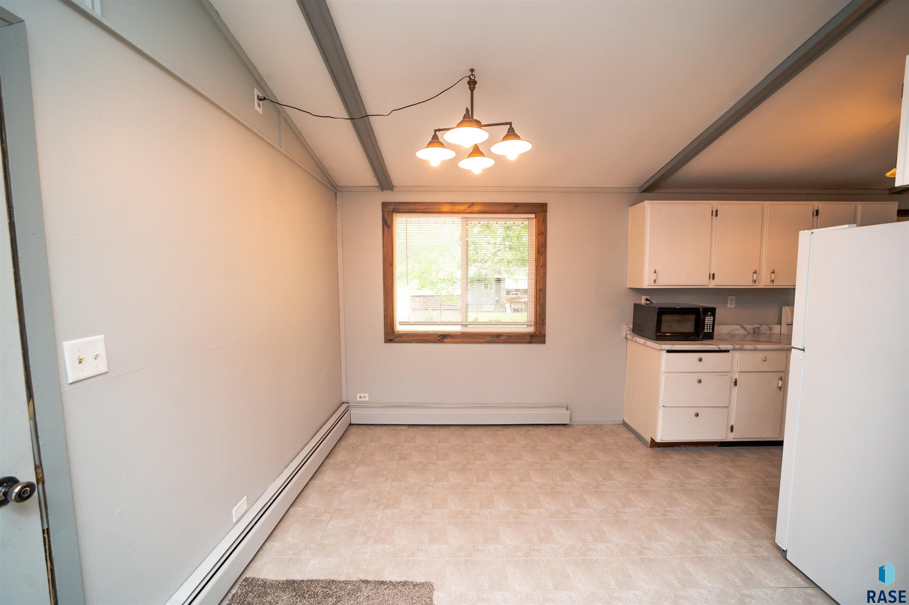 2908 E Klondike Trl