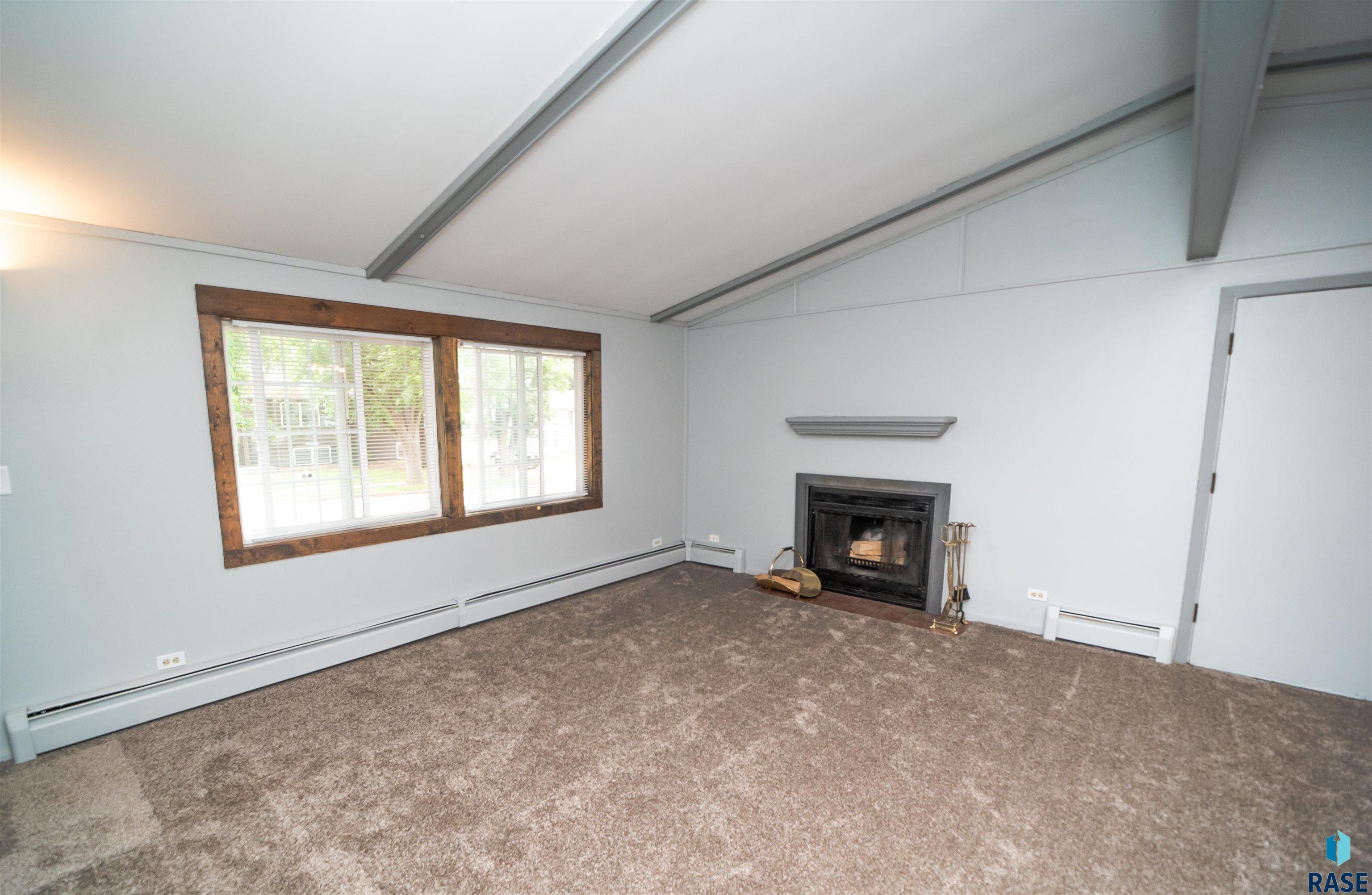 2908 E Klondike Trl