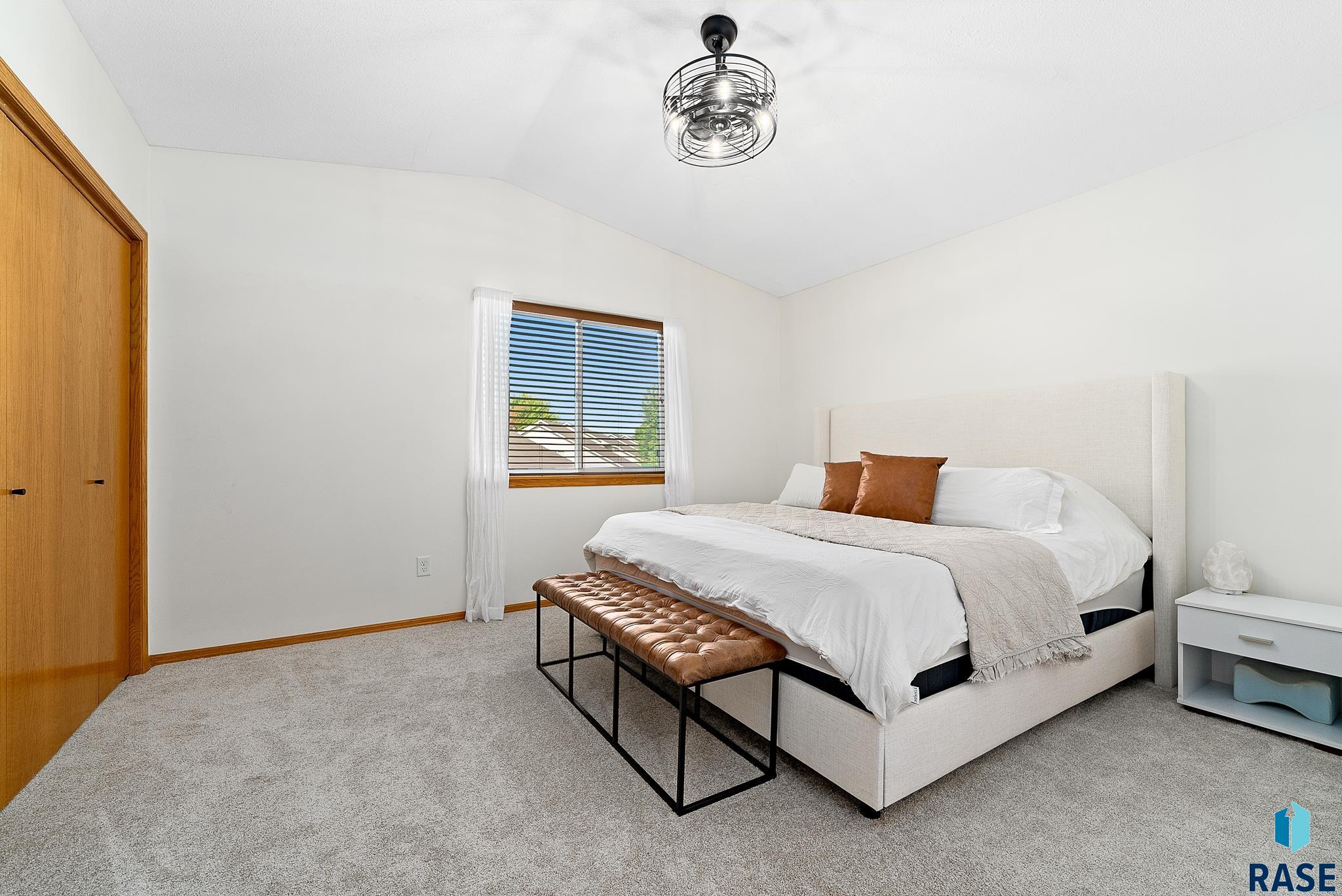 1909 S Sertoma Ave Unit: 103