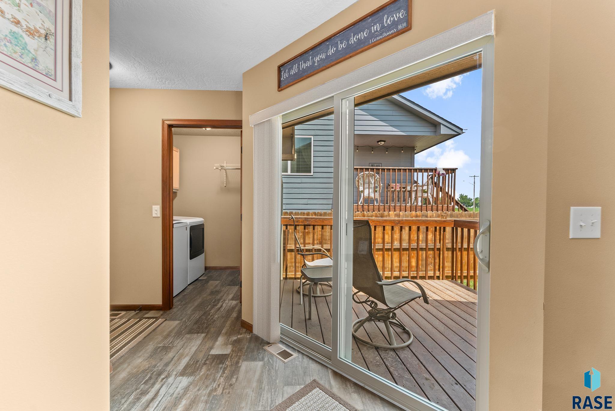 416 Lien Ave