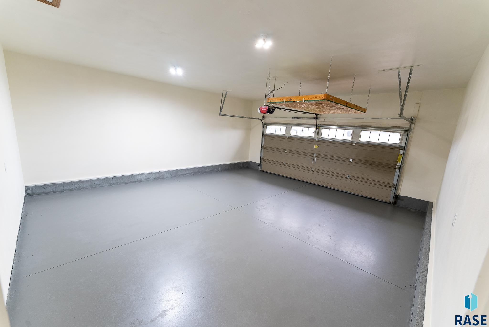 8712 Norma Trl