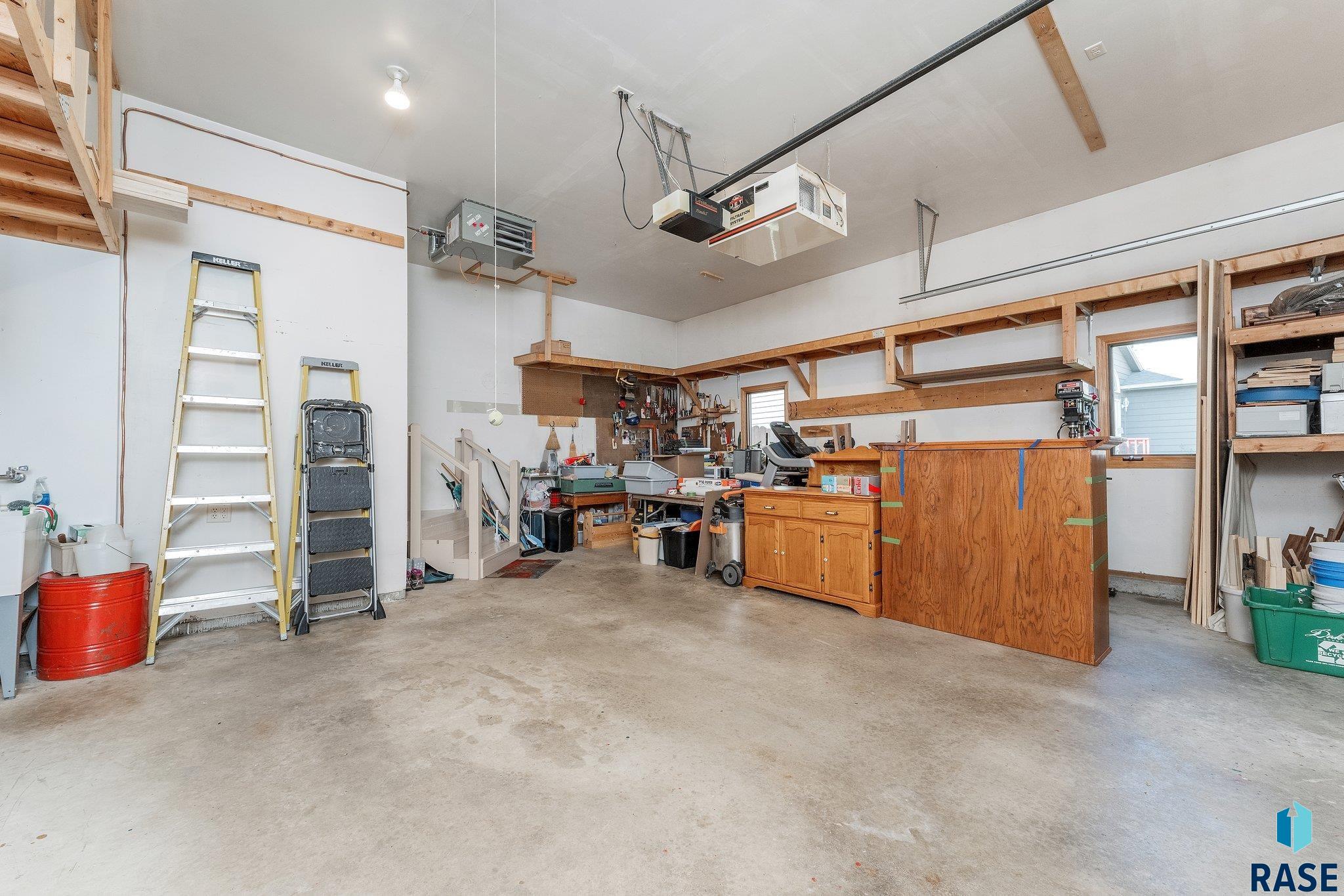 5029 E Brennan Dr
