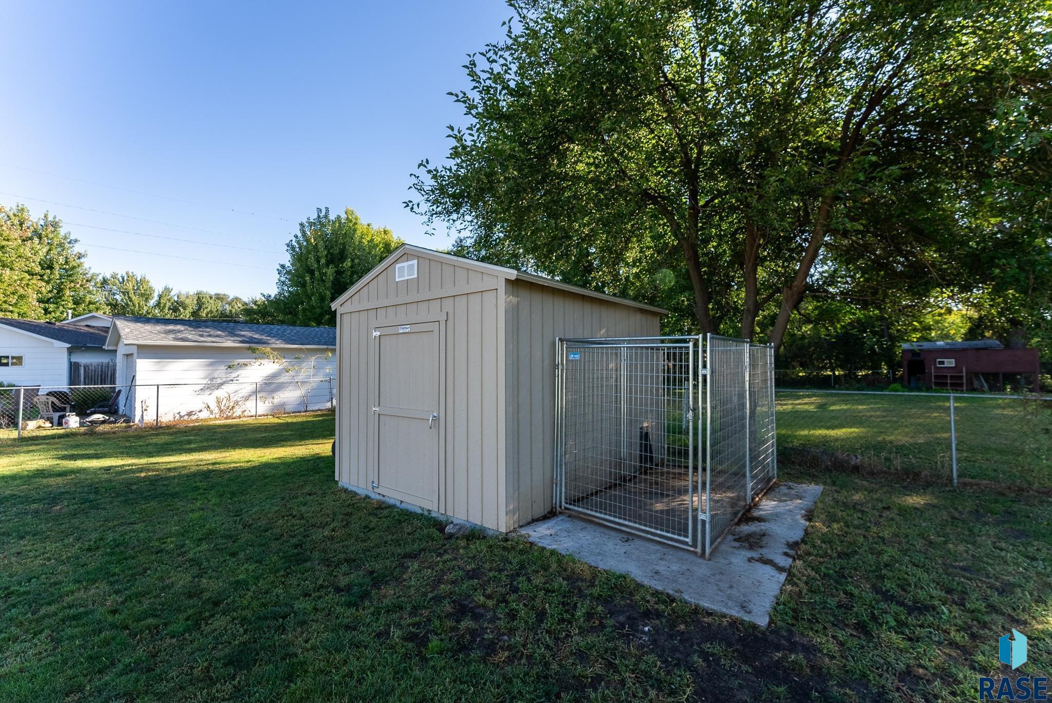 220 W Rummel Ave
