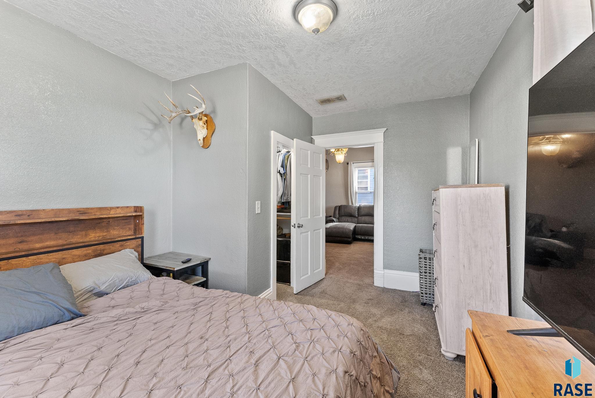 220 W Rummel Ave