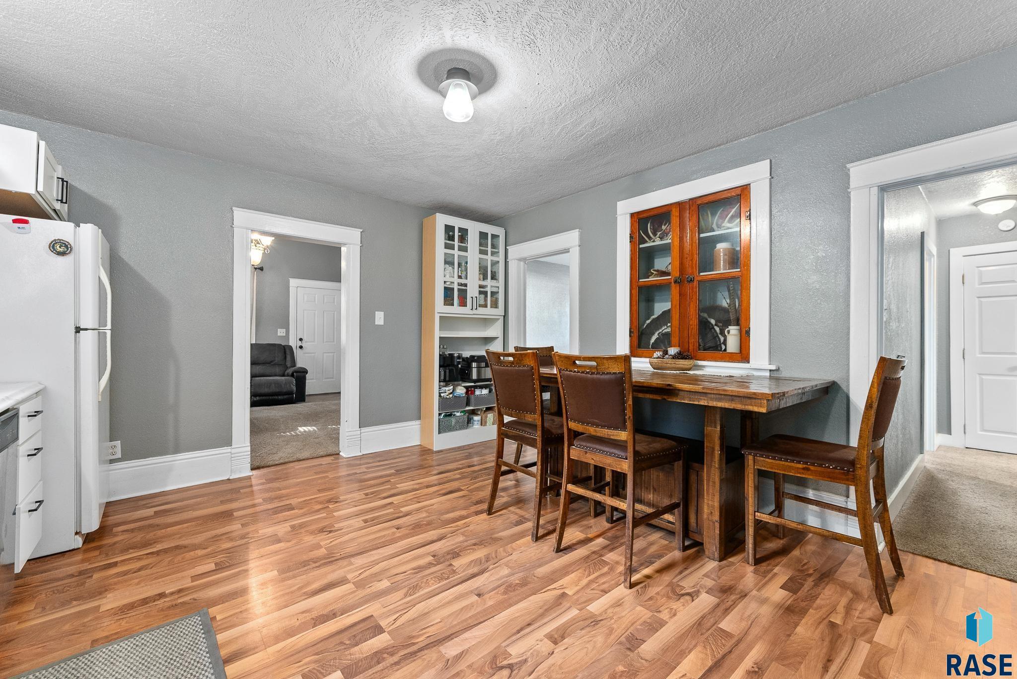 220 W Rummel Ave