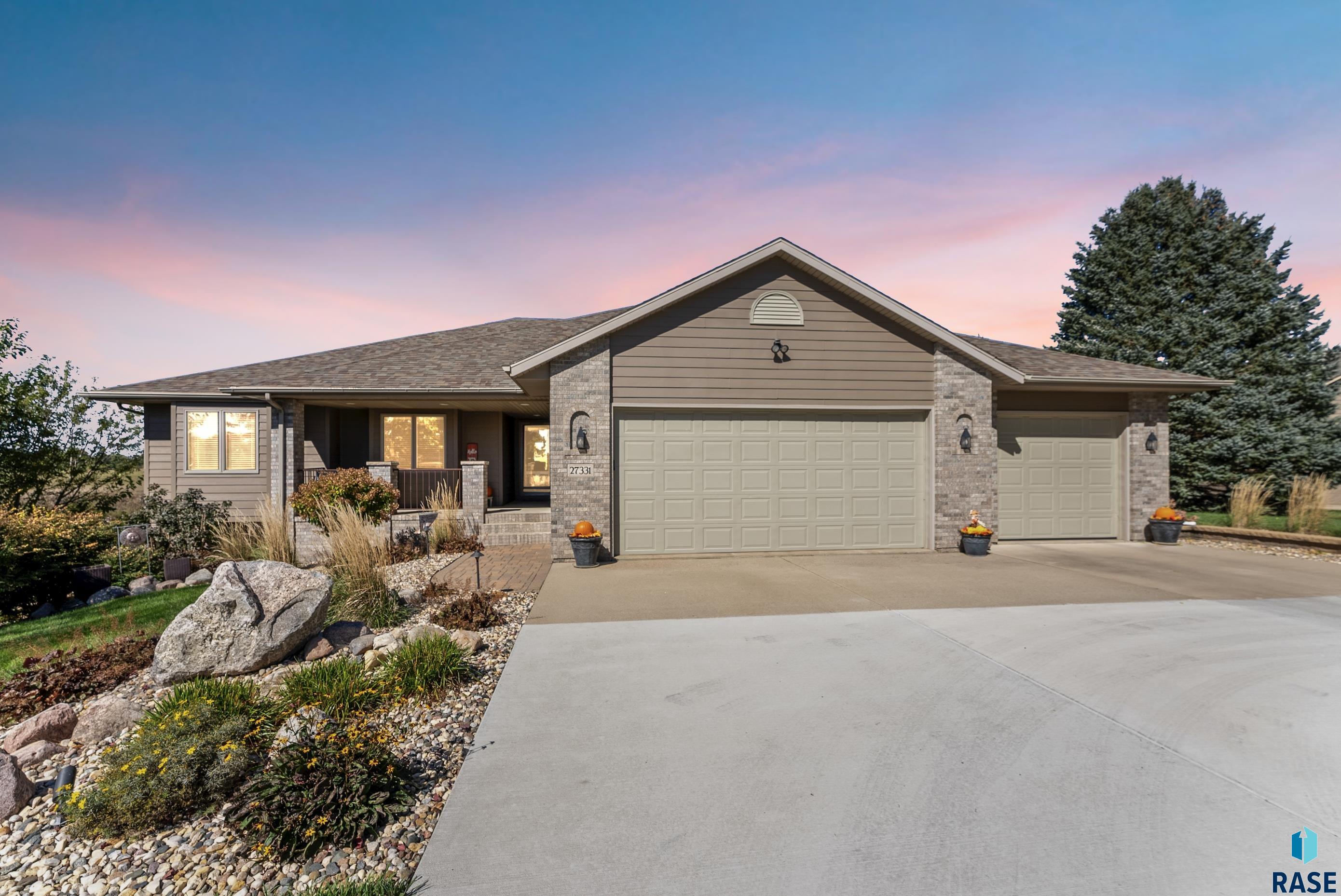 27331 Ridgeway Rd