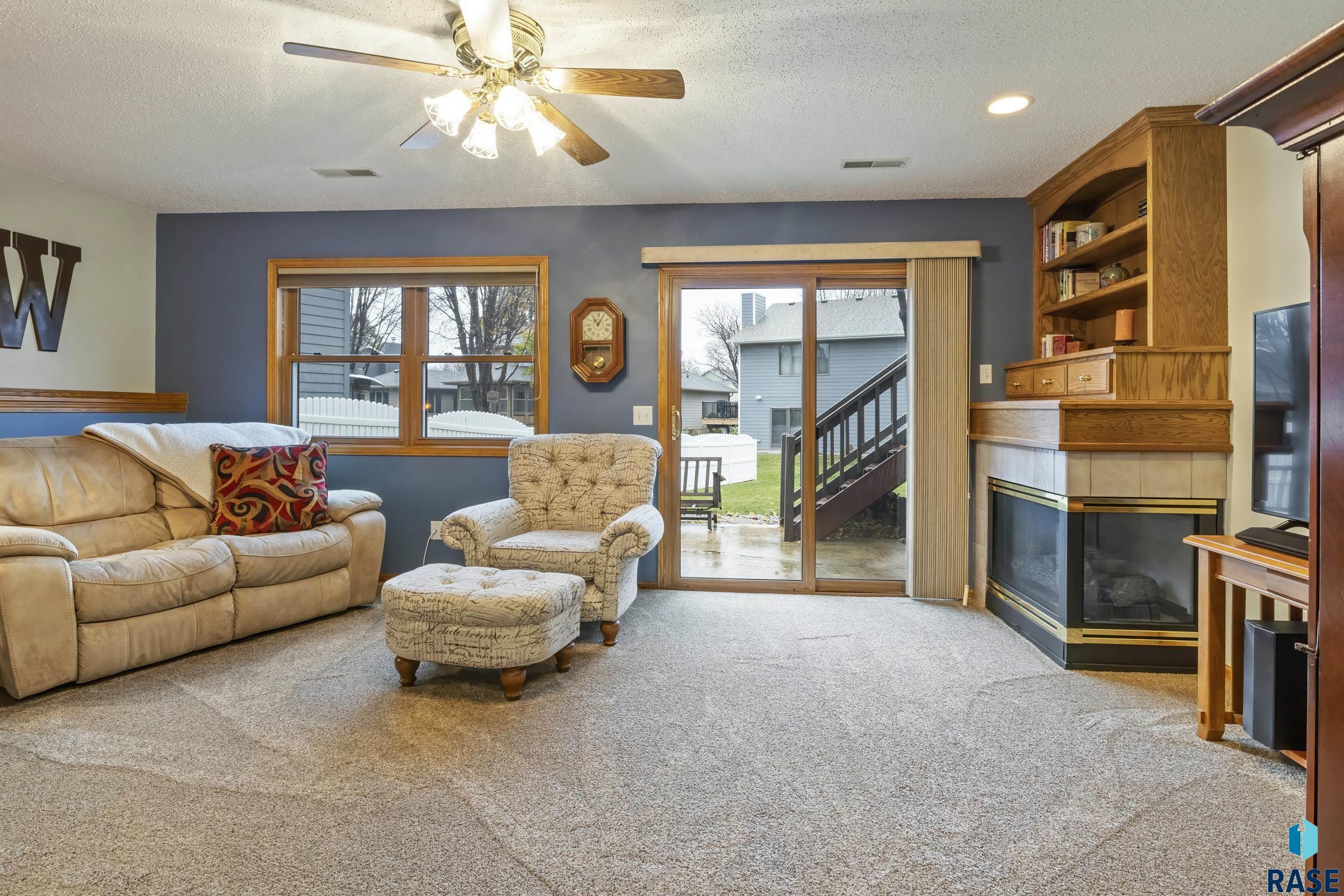 2020 S Thatcher Cir