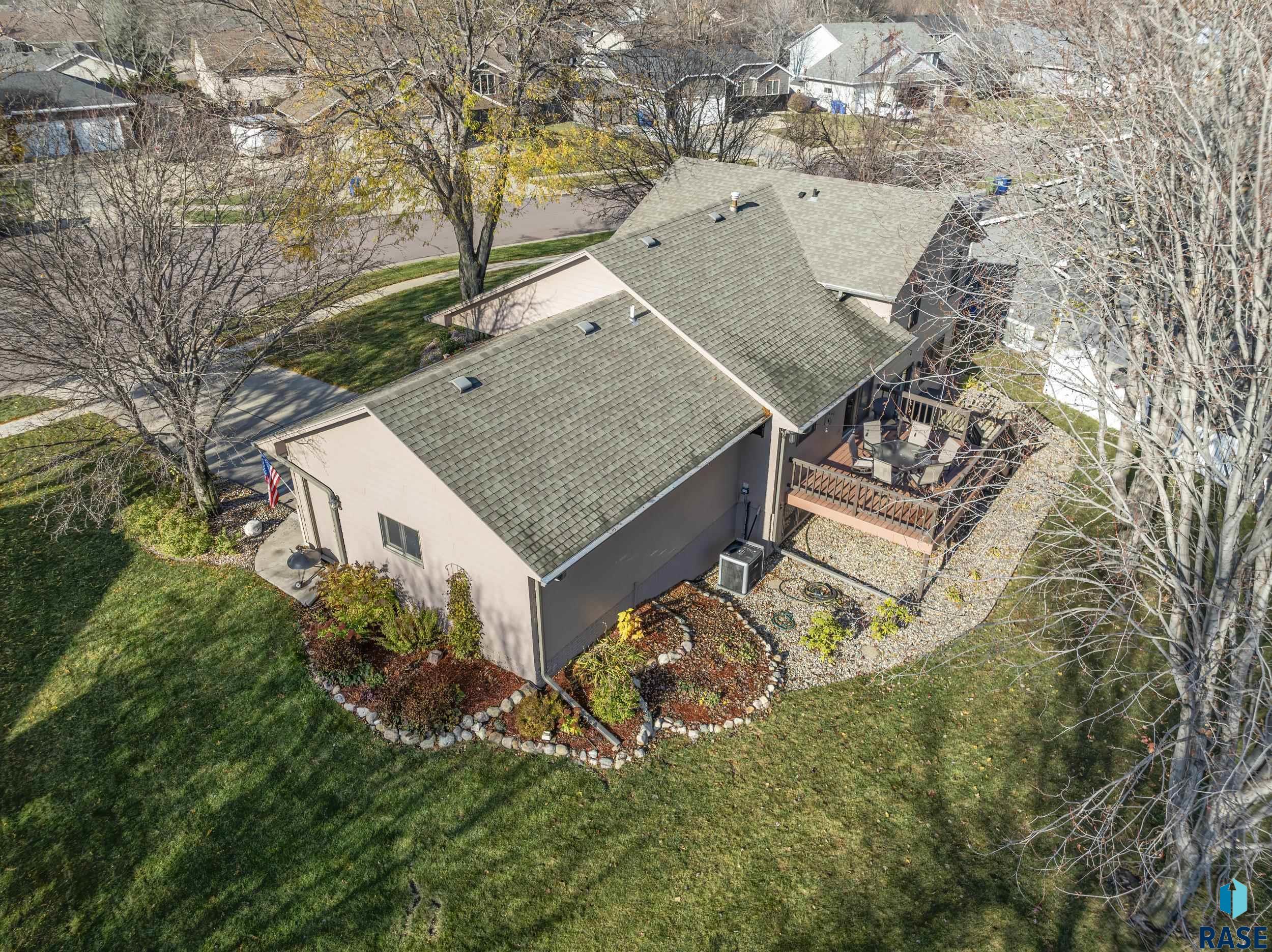 2020 S Thatcher Cir