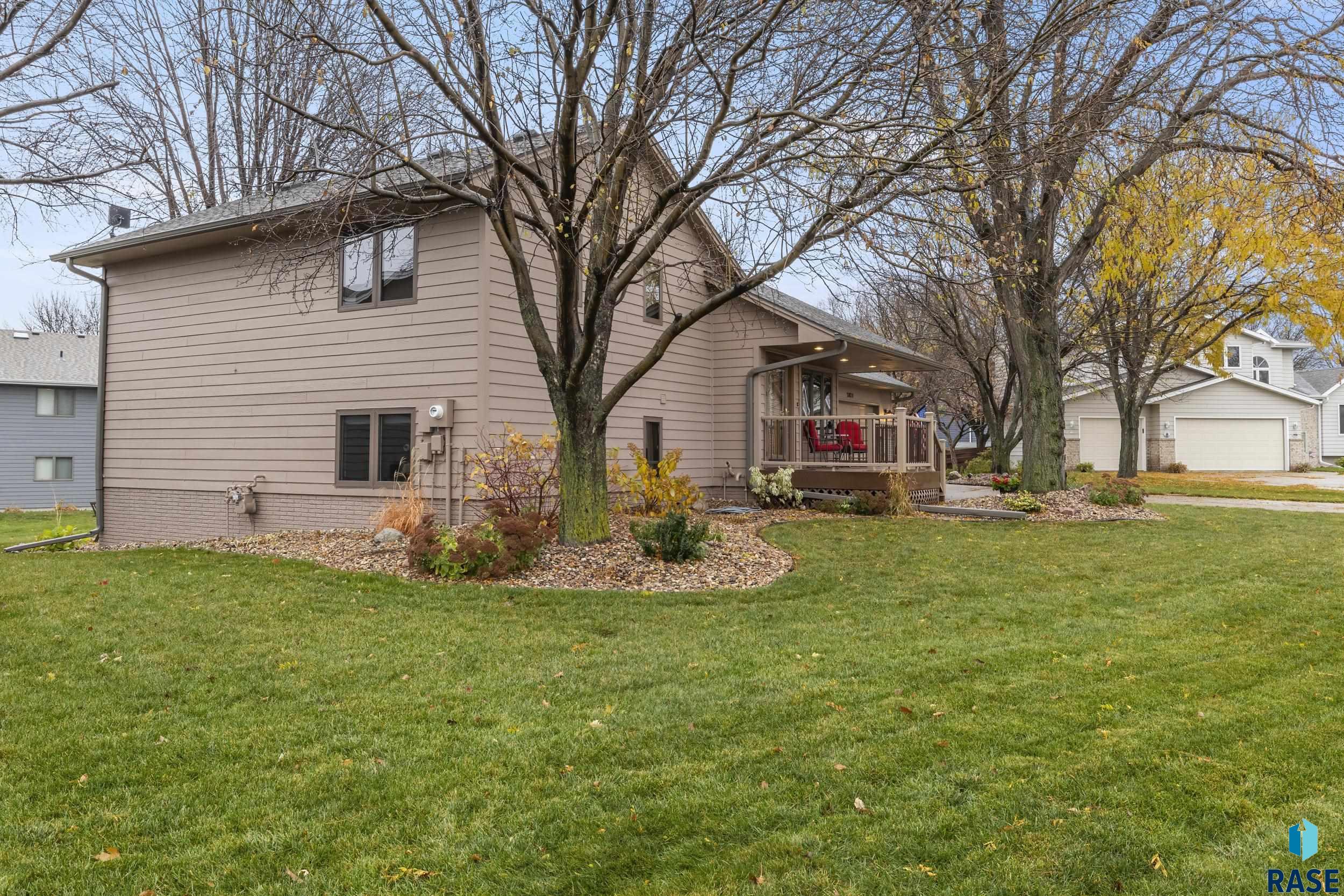 2020 S Thatcher Cir