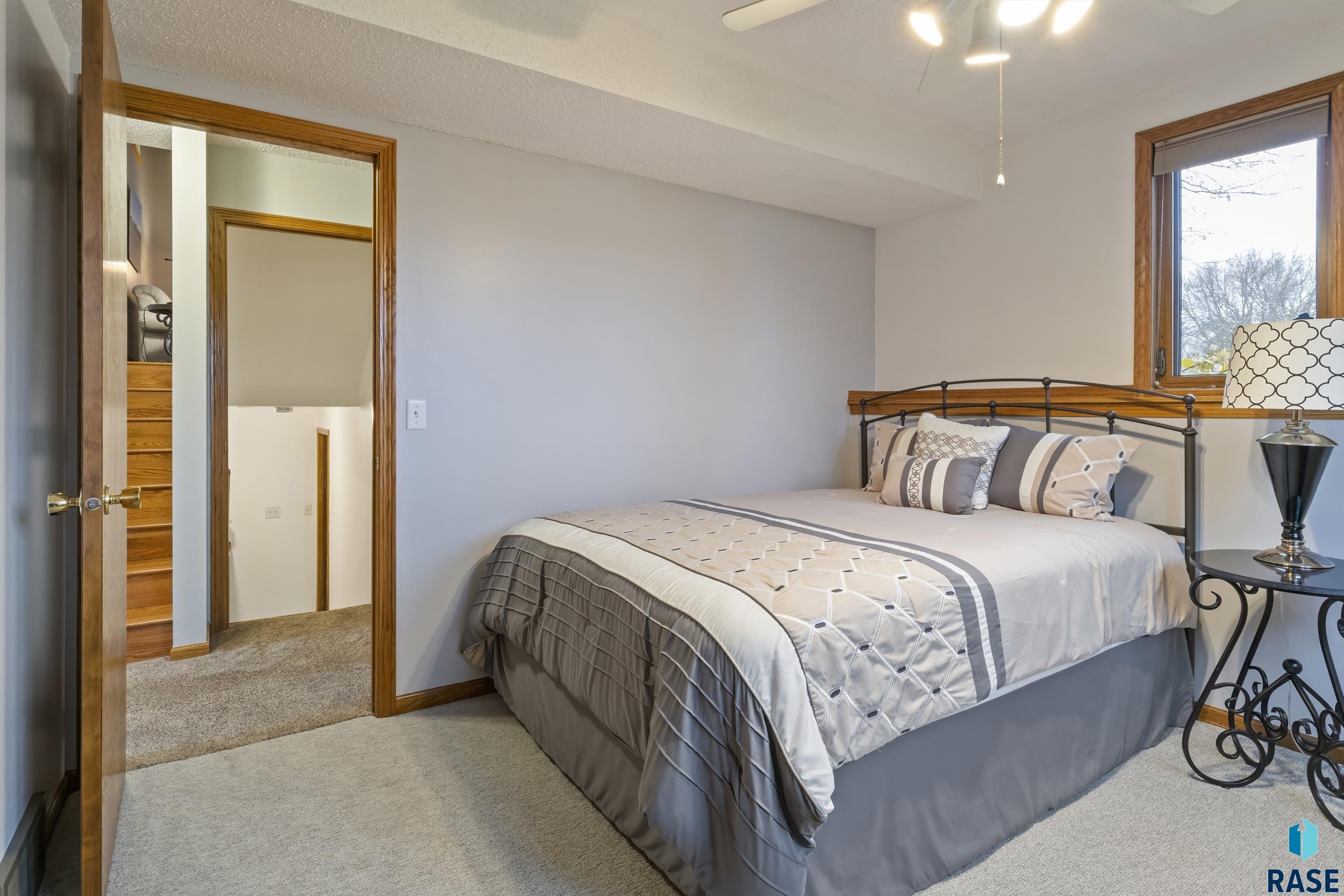 2020 S Thatcher Cir