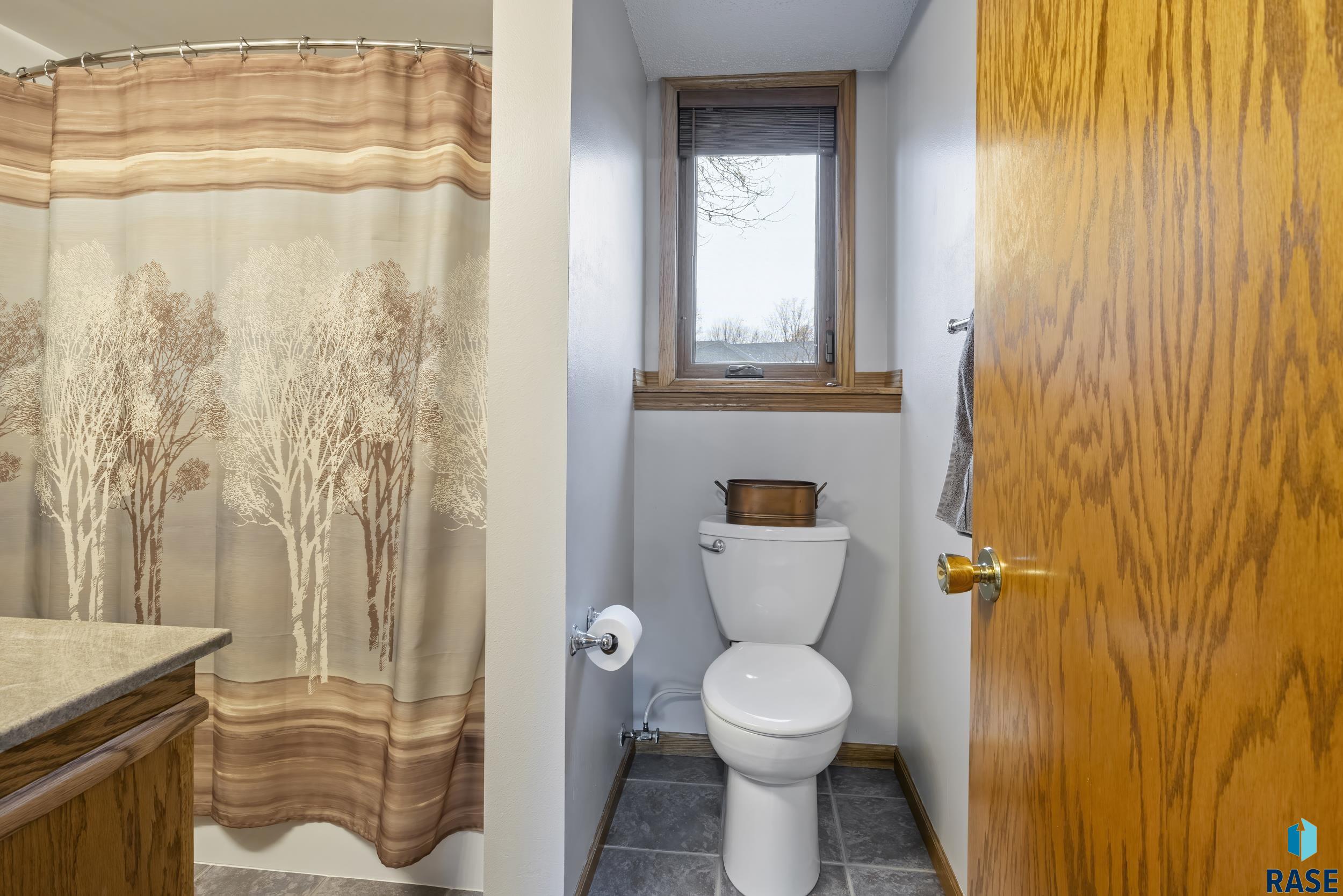 2020 S Thatcher Cir