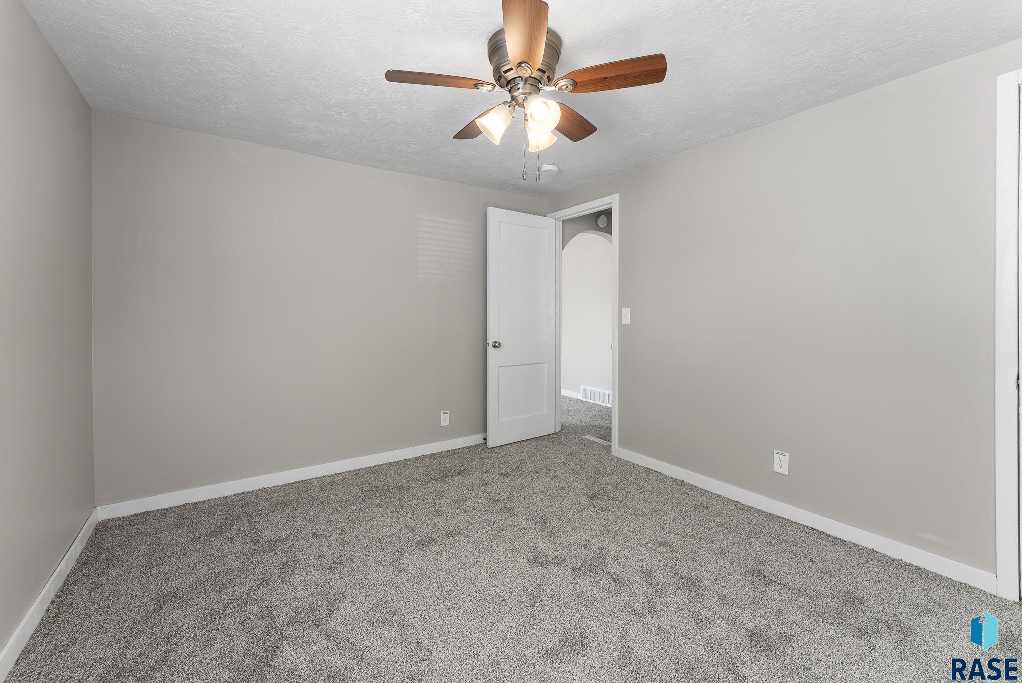 1700 E Austin St